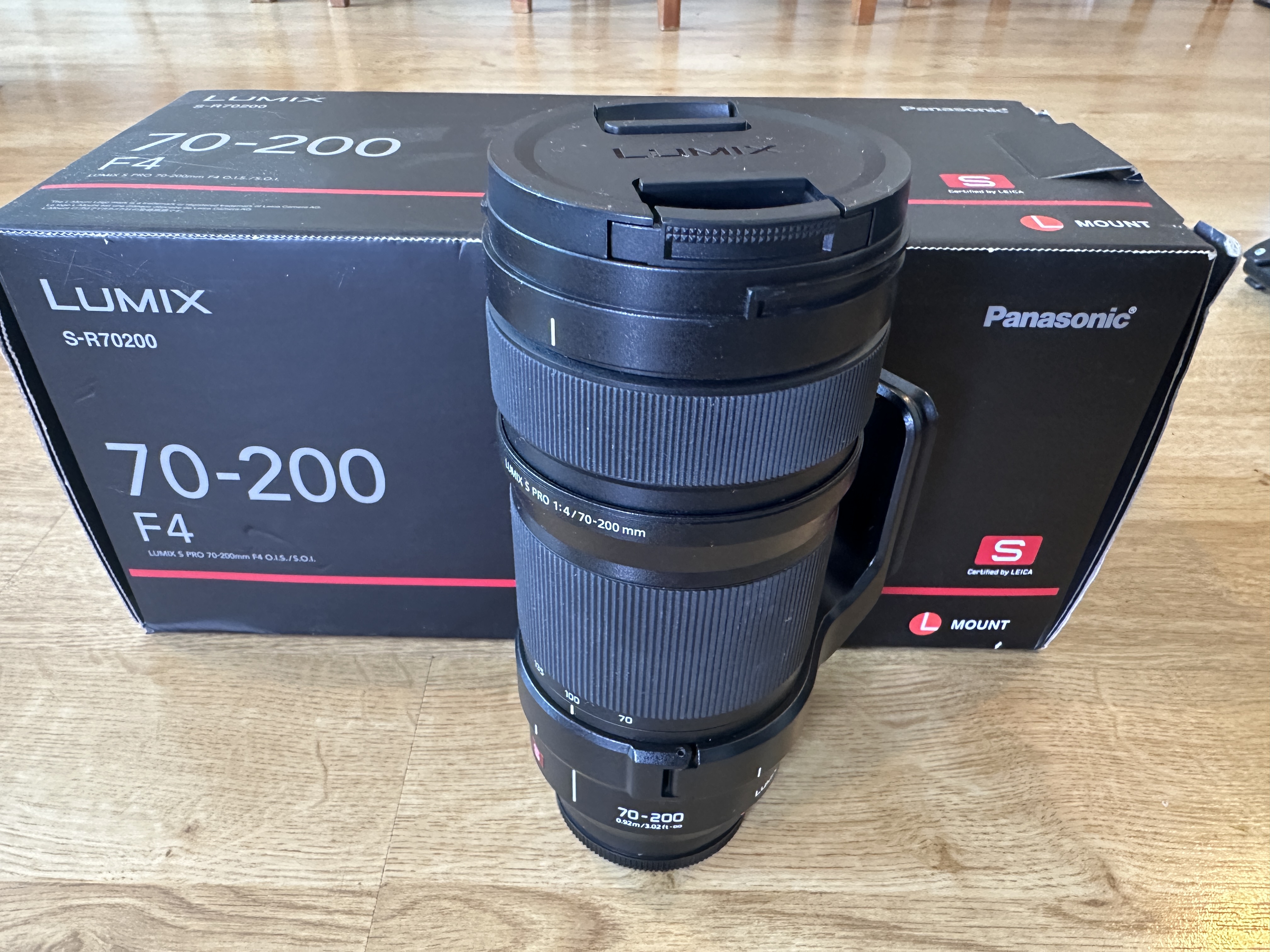 Panasonic lumix s pro 70-200mm f4 ois lens