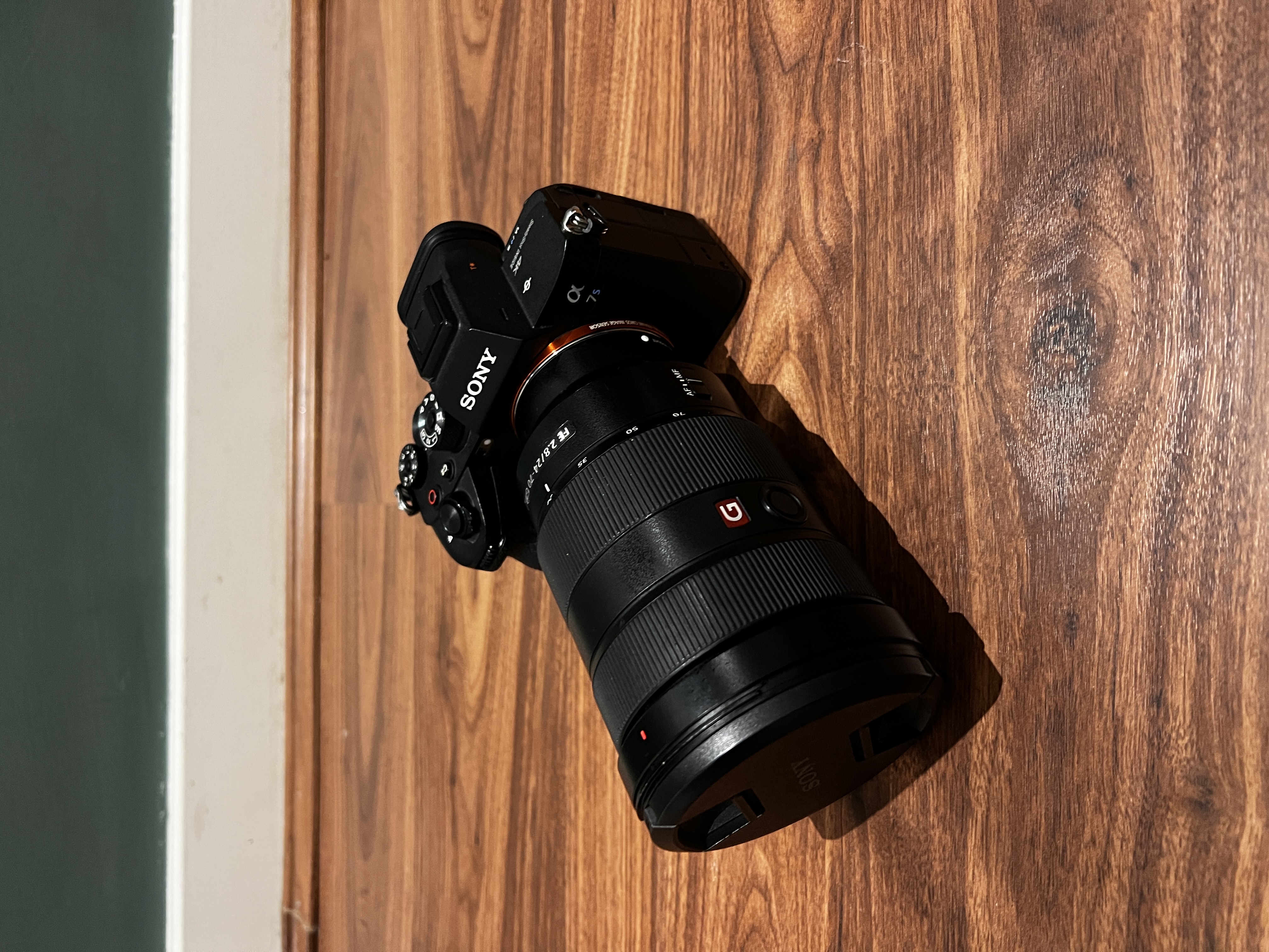 Sony a7siii a7s3 camera + sony 24-70mm f/2.8 g master lens batteries | case | sd