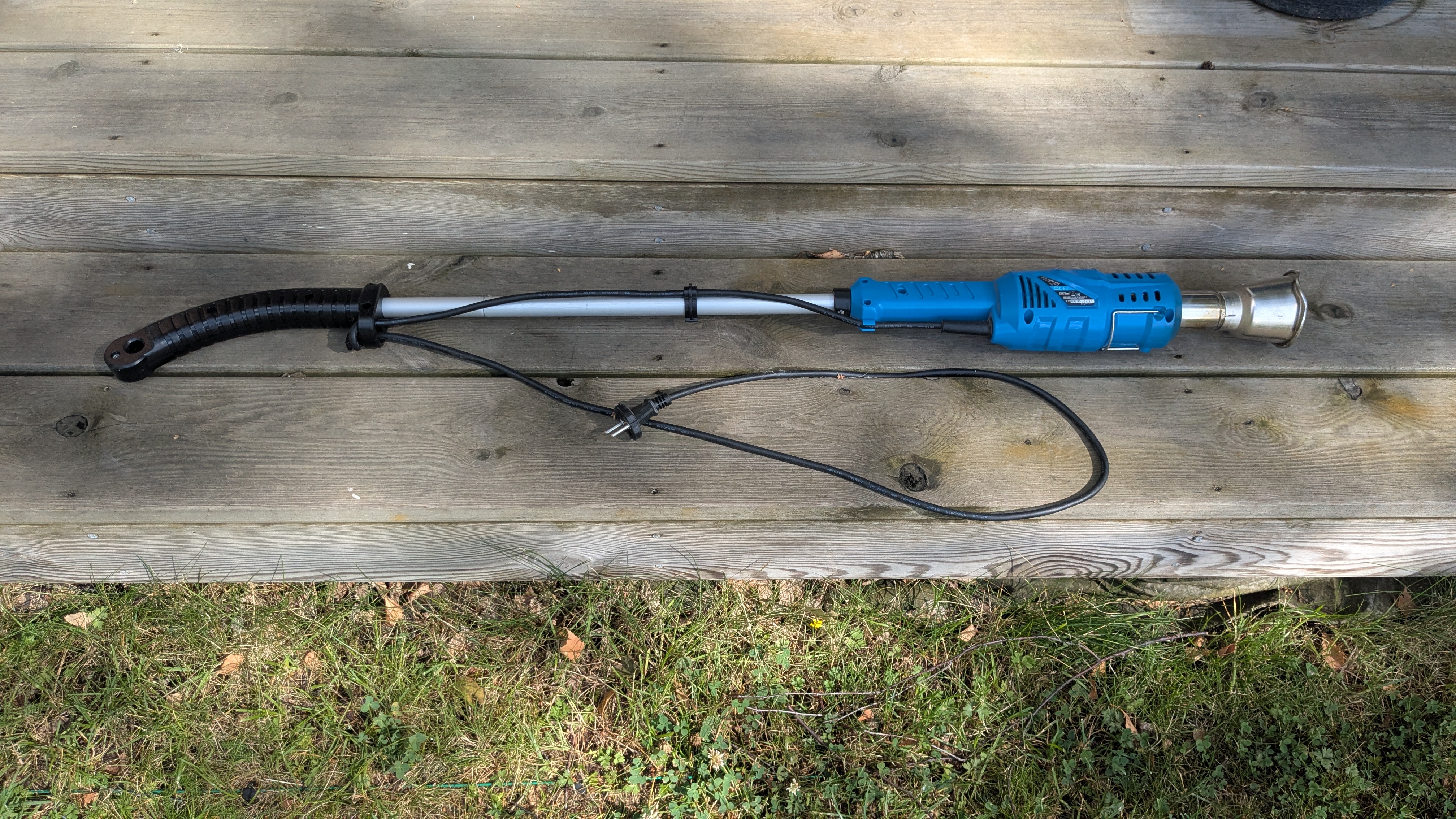 Elektrisk ogräsbrännare