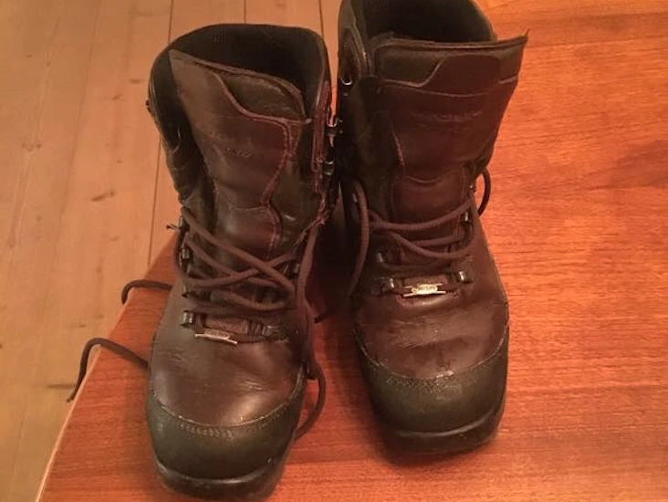 Pjäxor crispi med rottefellabindning