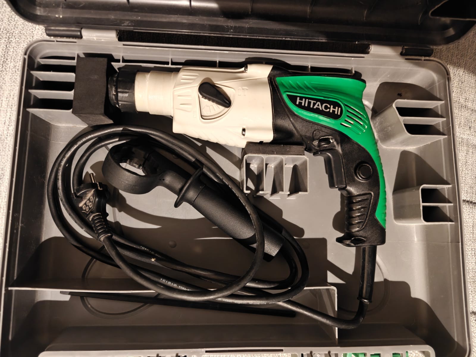 Hitachi dh 22pg inklusive borr