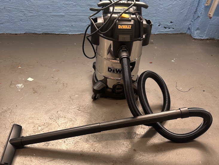 Våtdammsugare dewalt med tillbehör