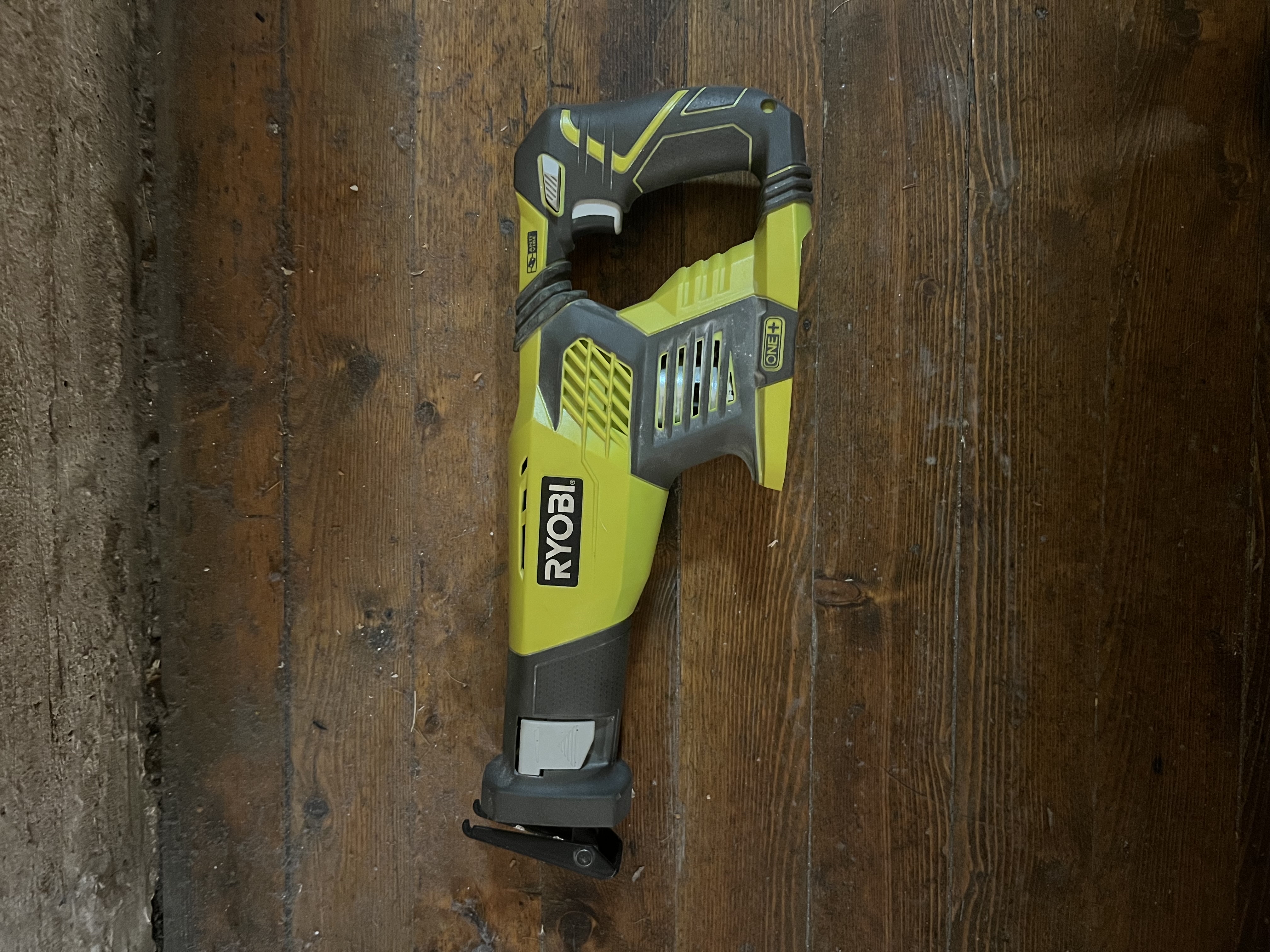 Ryobi bajonettsag rrs1801
