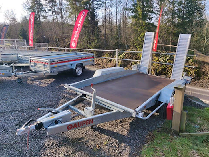 Gaupen maskinsläp m3535