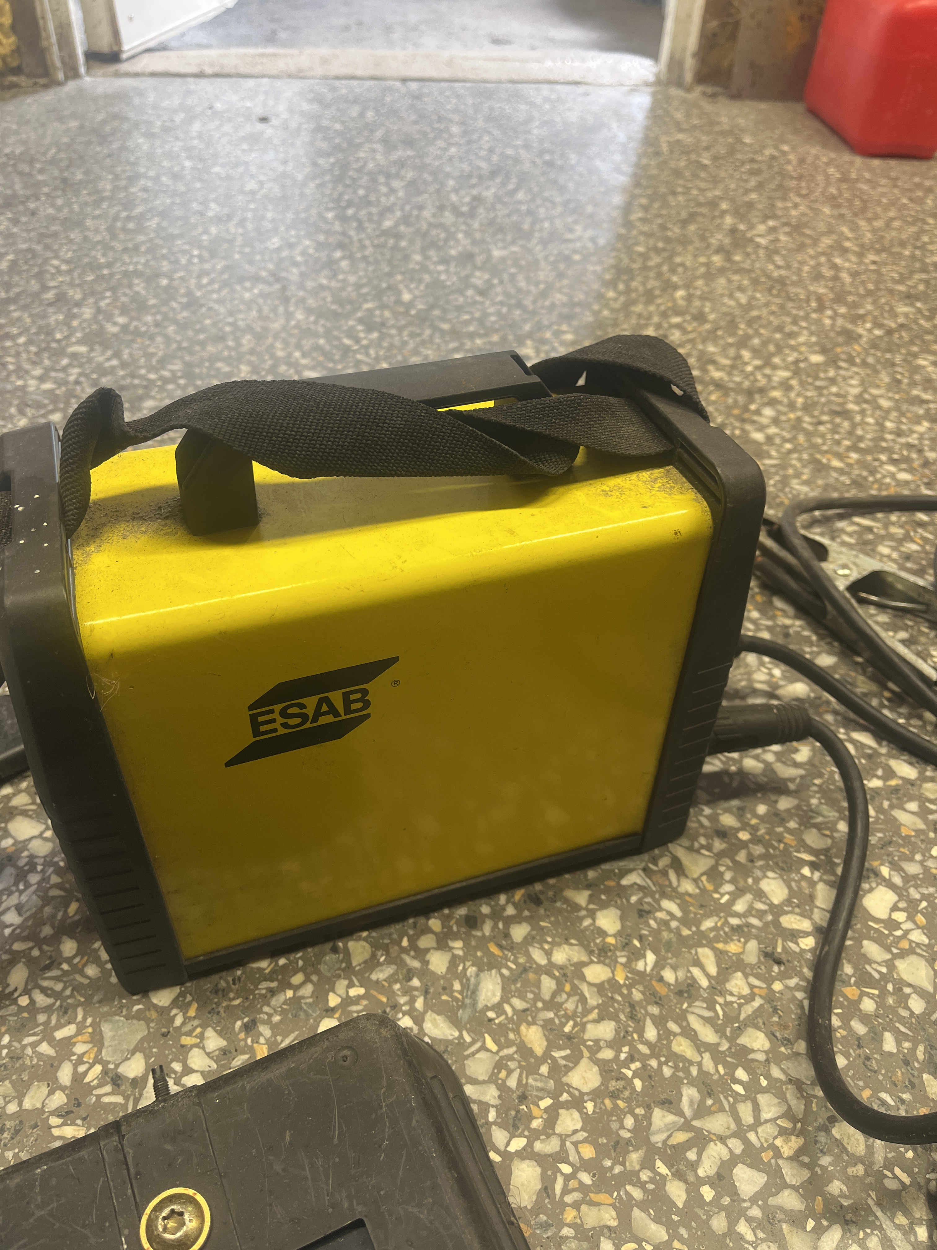 Pinnsvets esab 