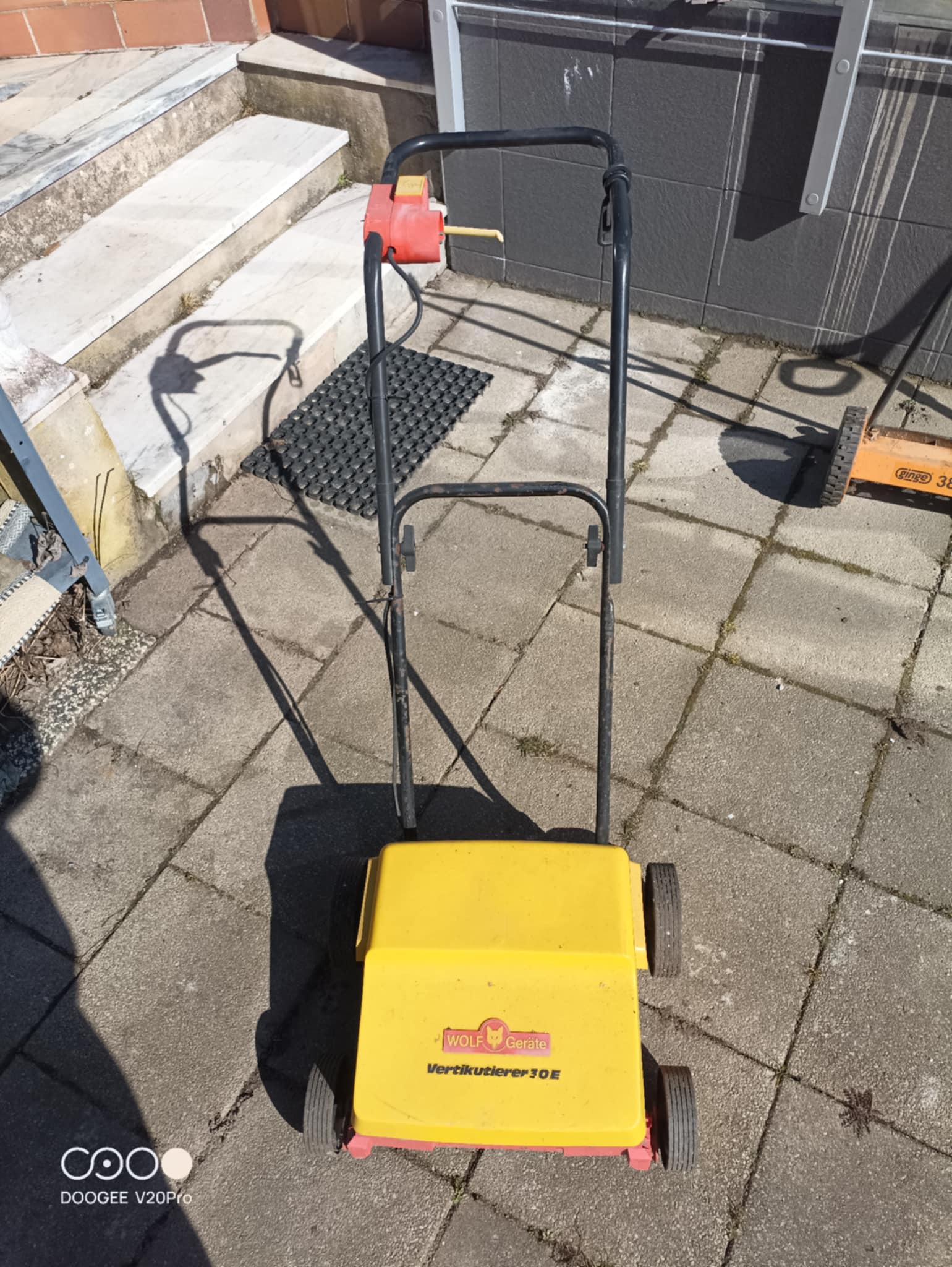 Wolf 30e vertikalskärare