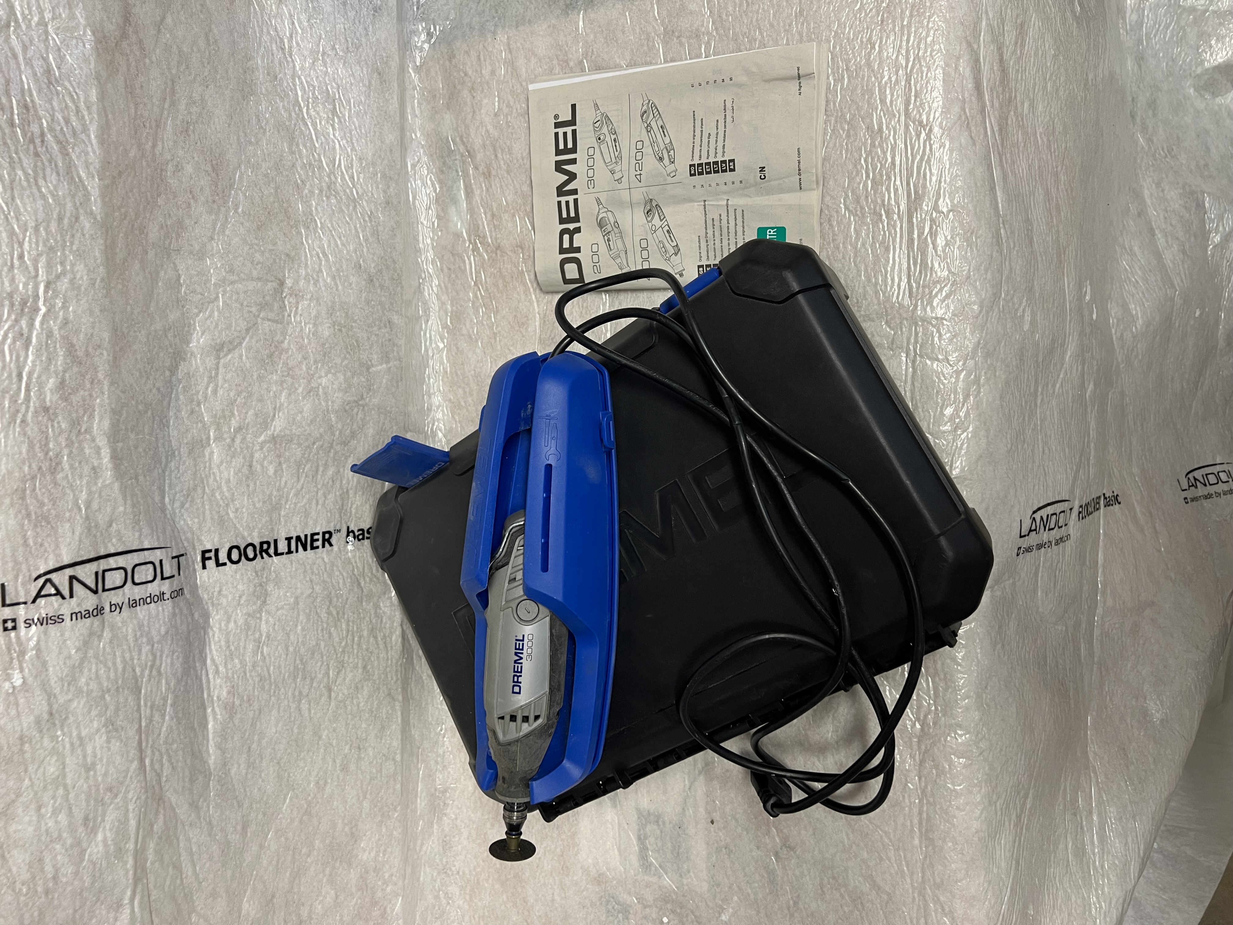 Dremel 3000 - tillbehör kan ingå i hyra