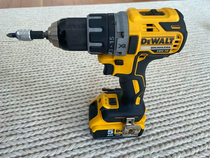 Professionell skruvdragaren, dewalt
