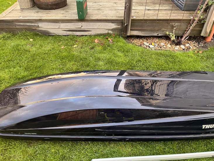 Takbox med lasthållare