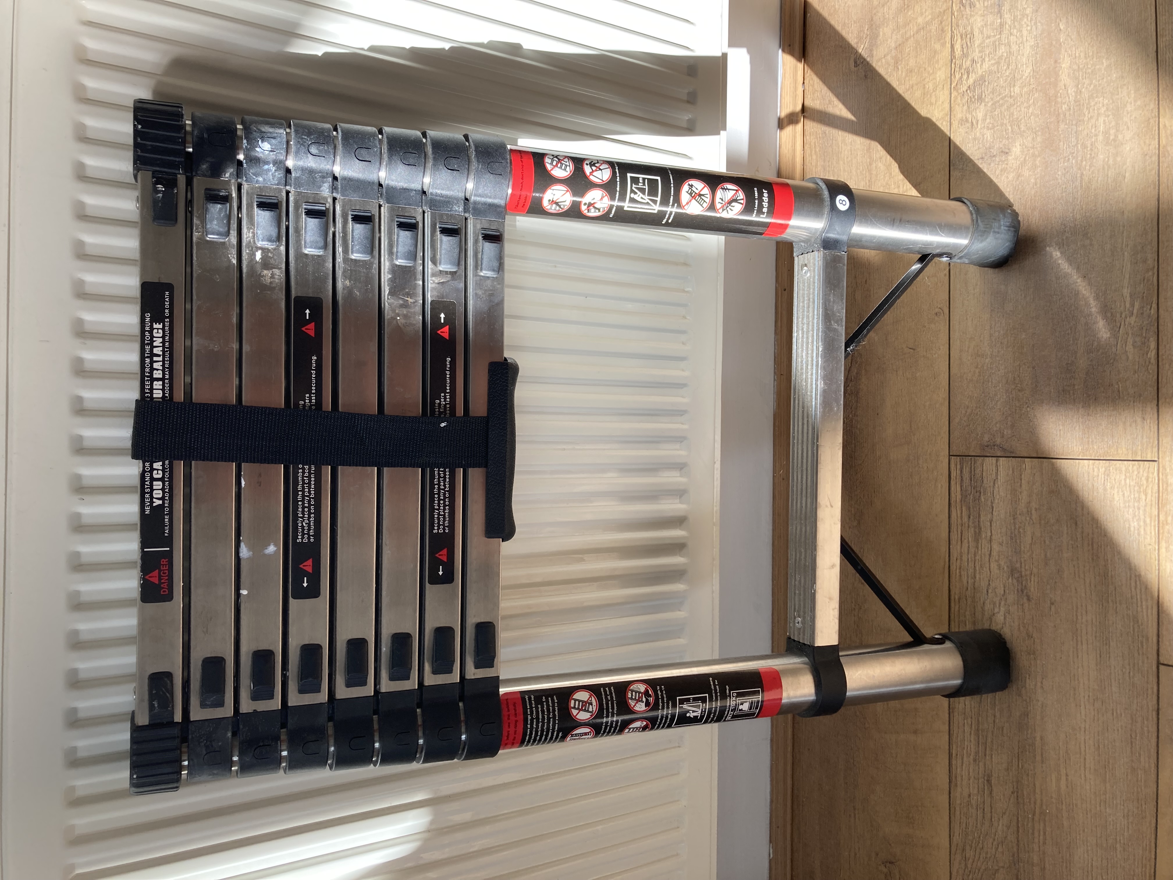 Telescopic ladder