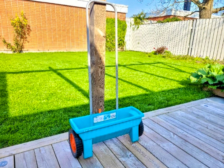 Gardena gödselspridare