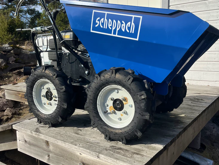 Bensindriven skottkärra