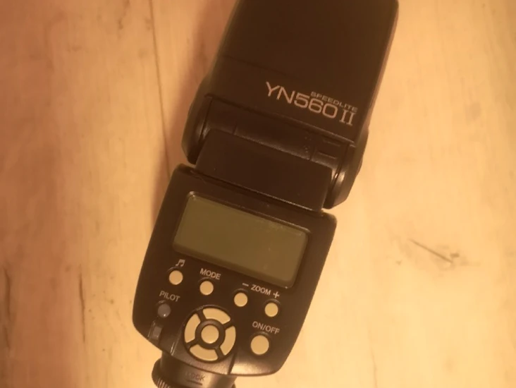 Speedlight yn560ii
