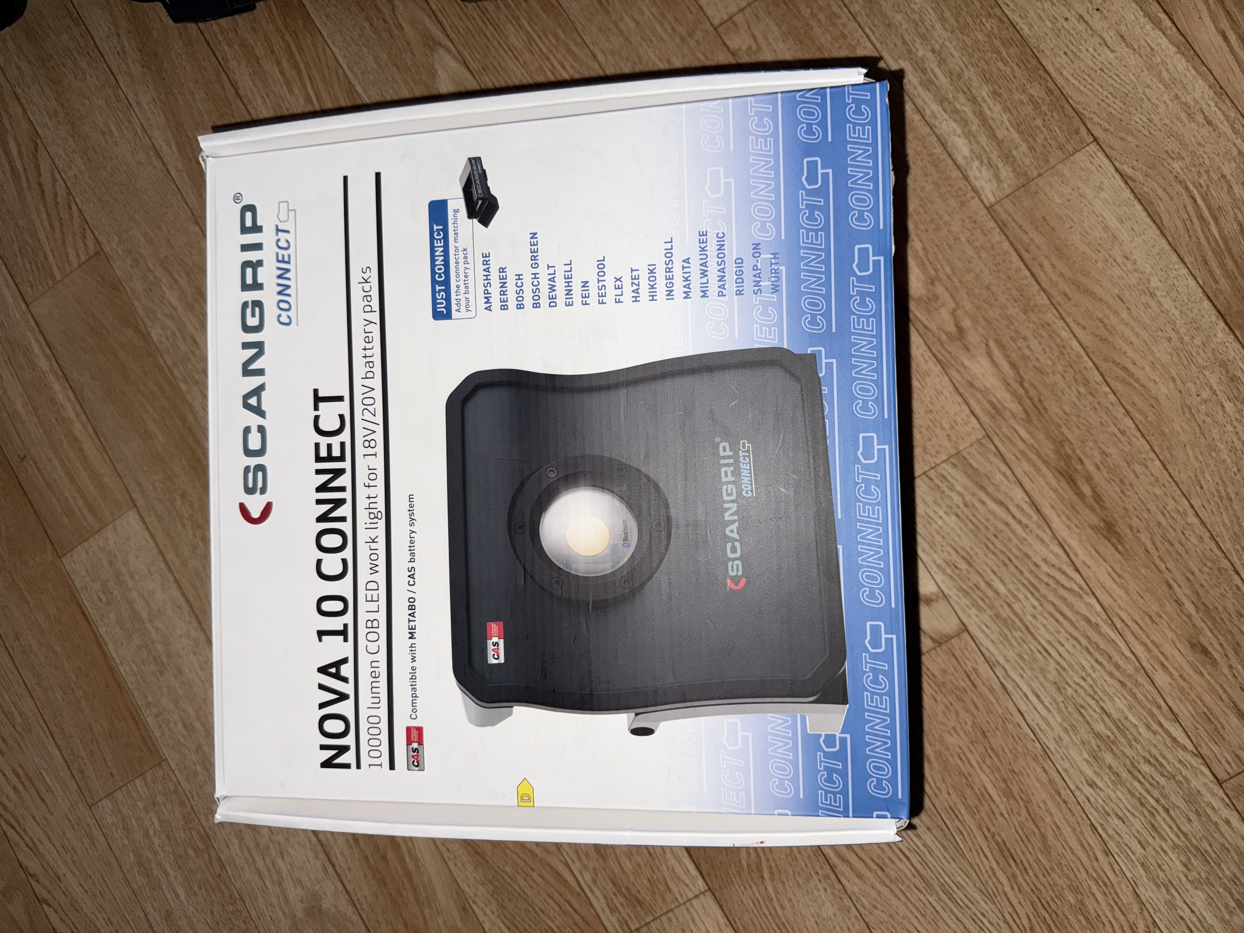 Scangrip nova 10 connect m tripod og bosch batteri adapter samt fast strømkabel