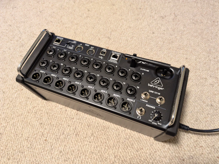 Behringer x air xr18 lydmikser