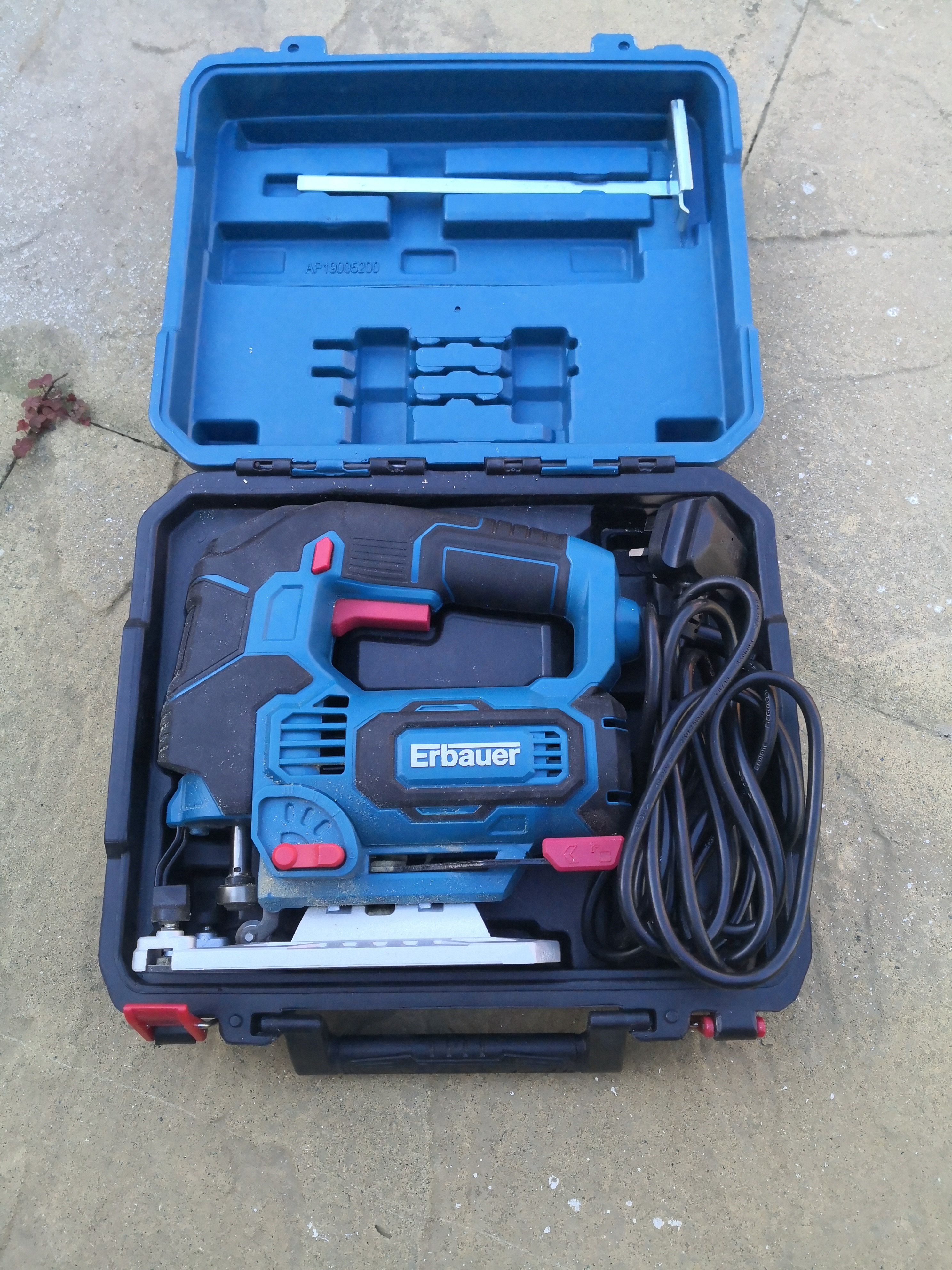 Erbauer corded jigsaw