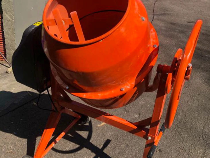 Cementblandare 120 l