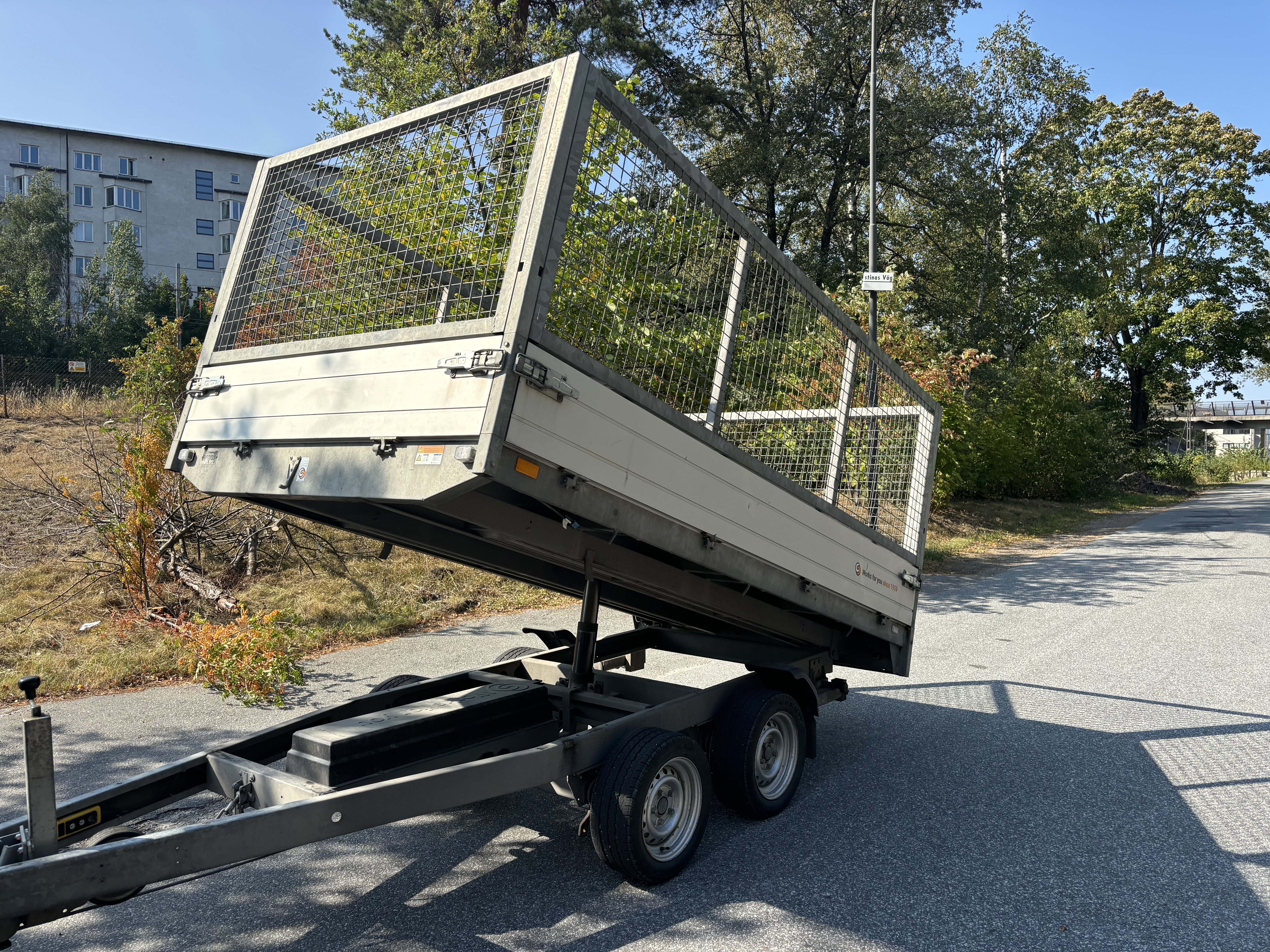 Saris tippsläp boggie. lastvikt 2000kg