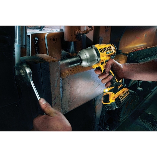 Dewalt dcf899 kraftig mutterdragare!