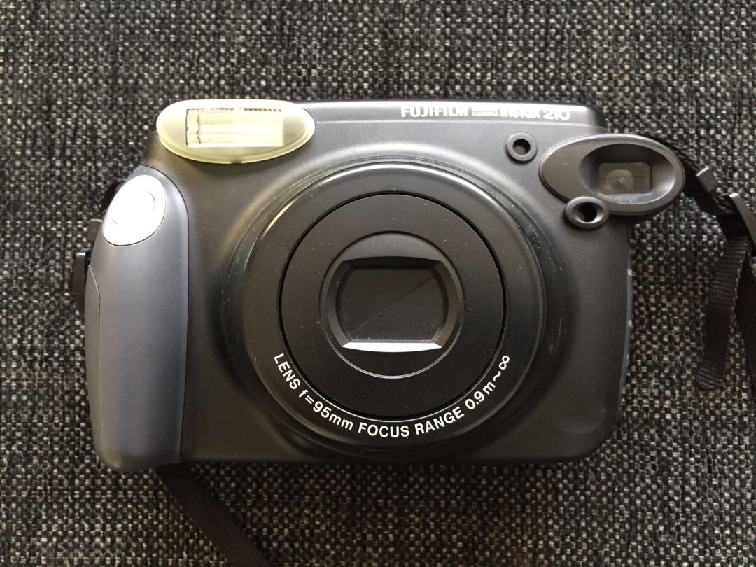 Fujifilm instax 210 kamera - typ polaroid