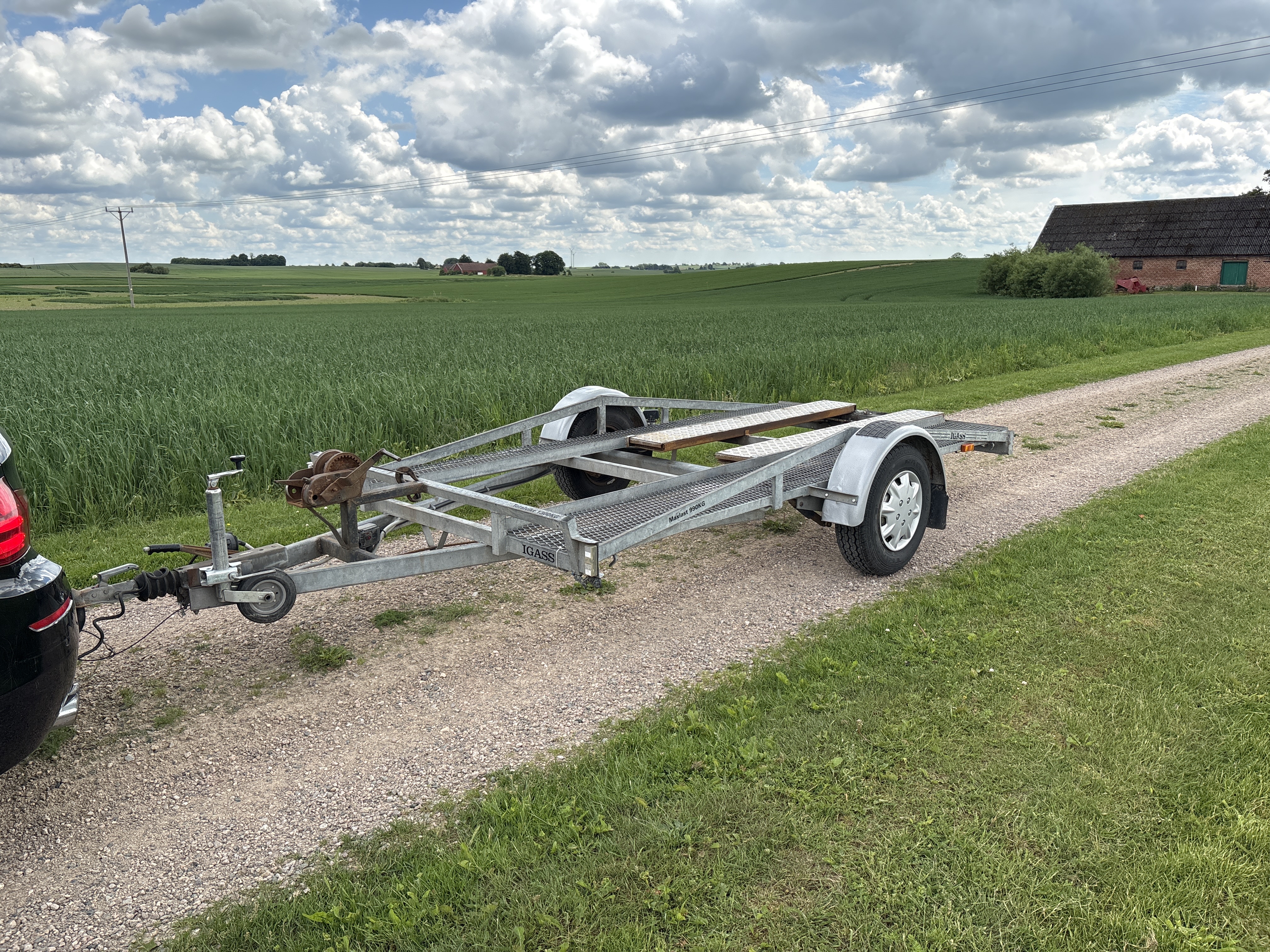 Biltransport 1300kg b-körkort