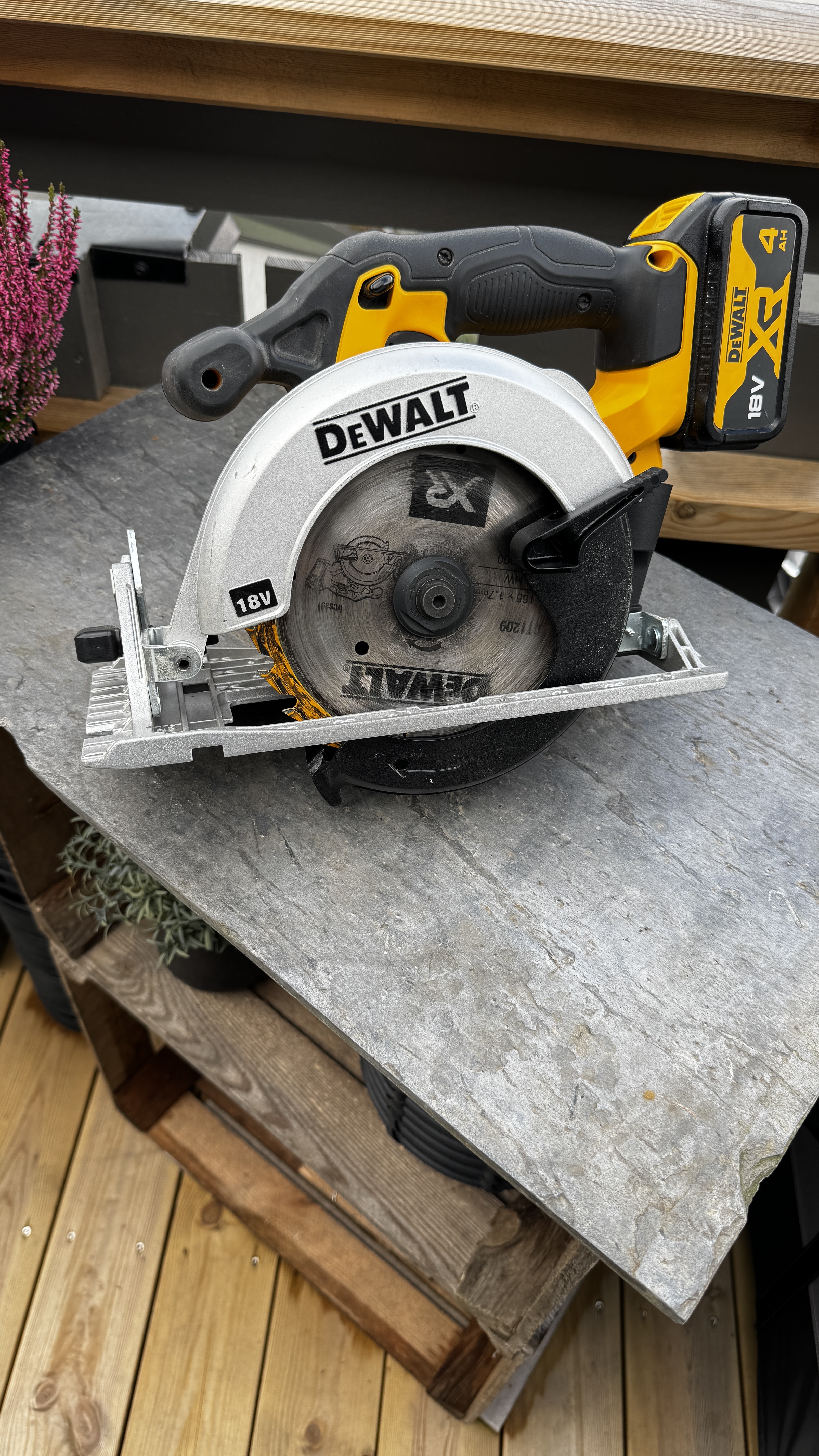 Dewalt  dcs391n m/batteri