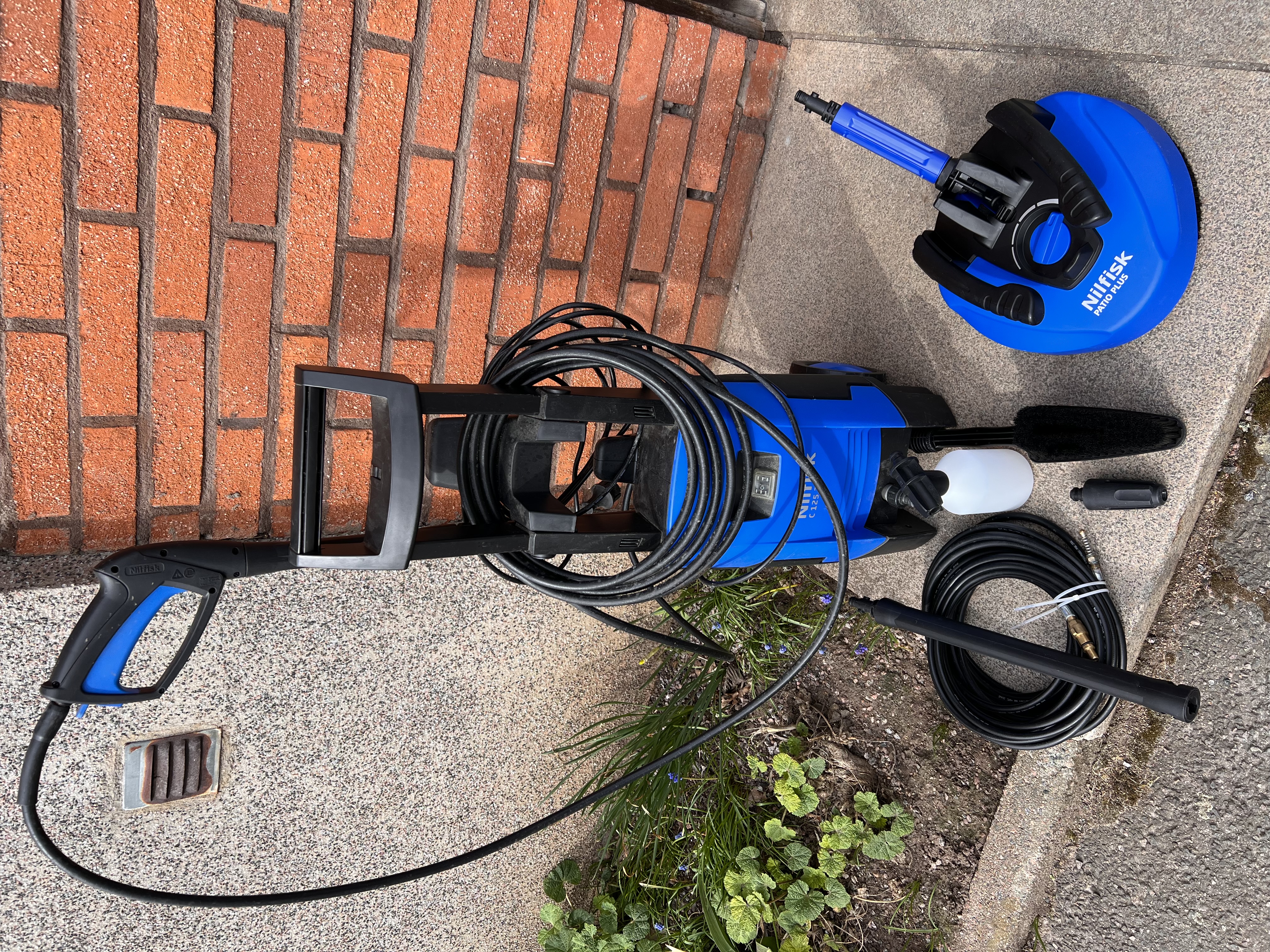 Nilfisk c125.3 högtryckstvätt – komplett paket med alla tillbehör