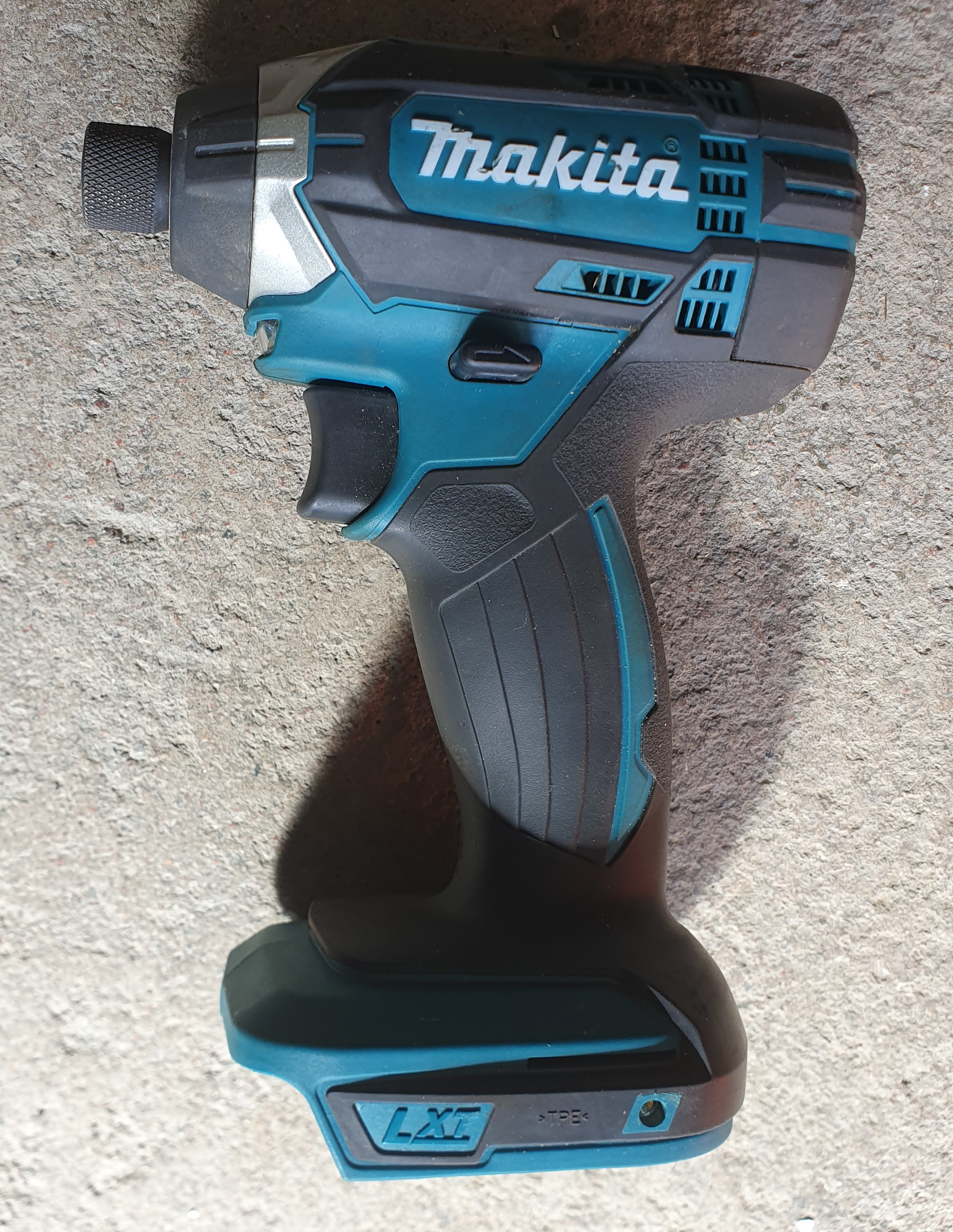18v batteridriven slagskruvdragare makita dtd152