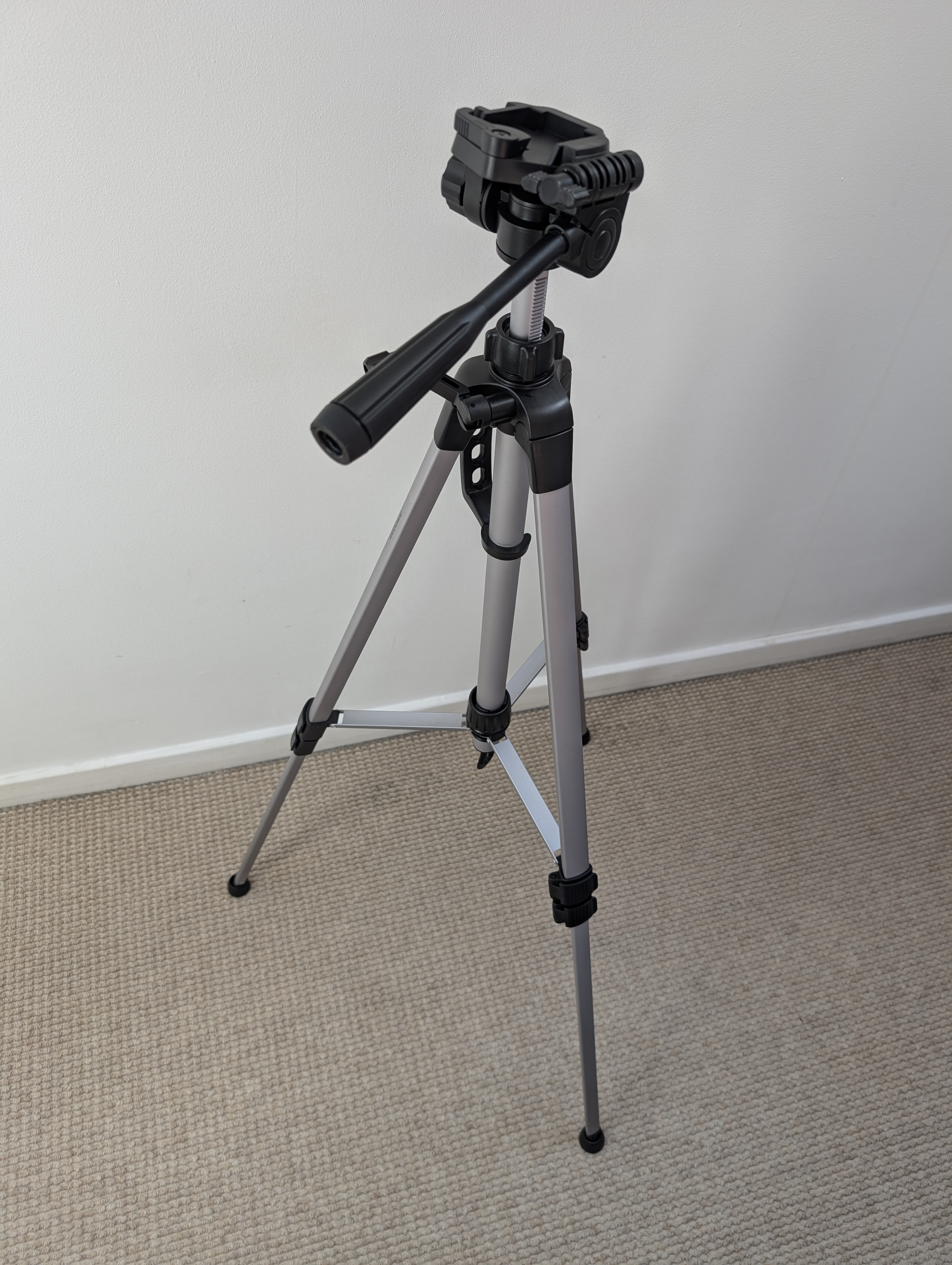 Tripod for camera (/other)