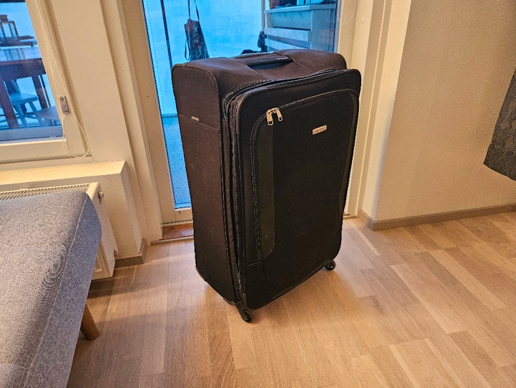 Samsonite carry-on matkalaukku