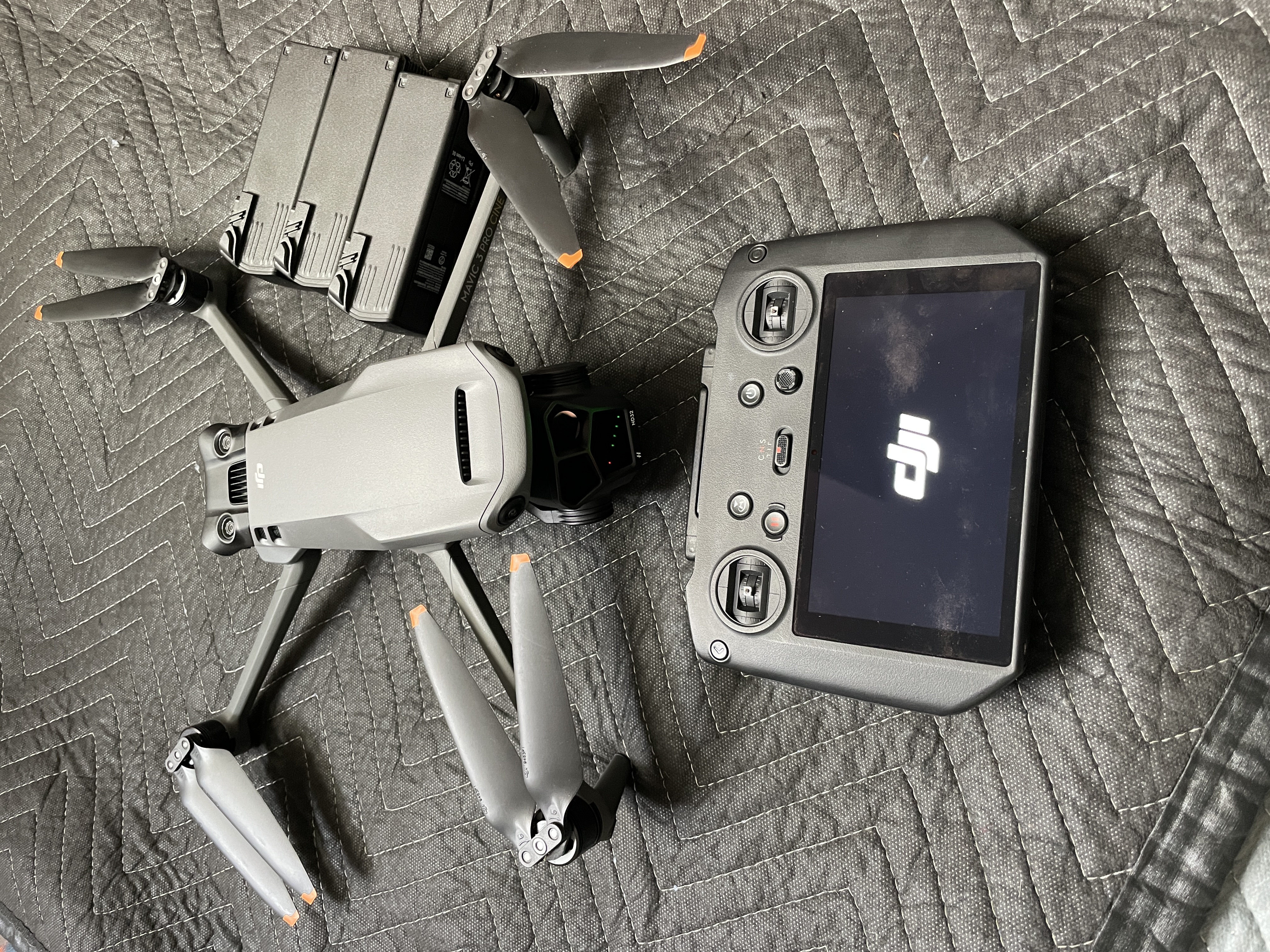 Dji mavic 3 pro cine