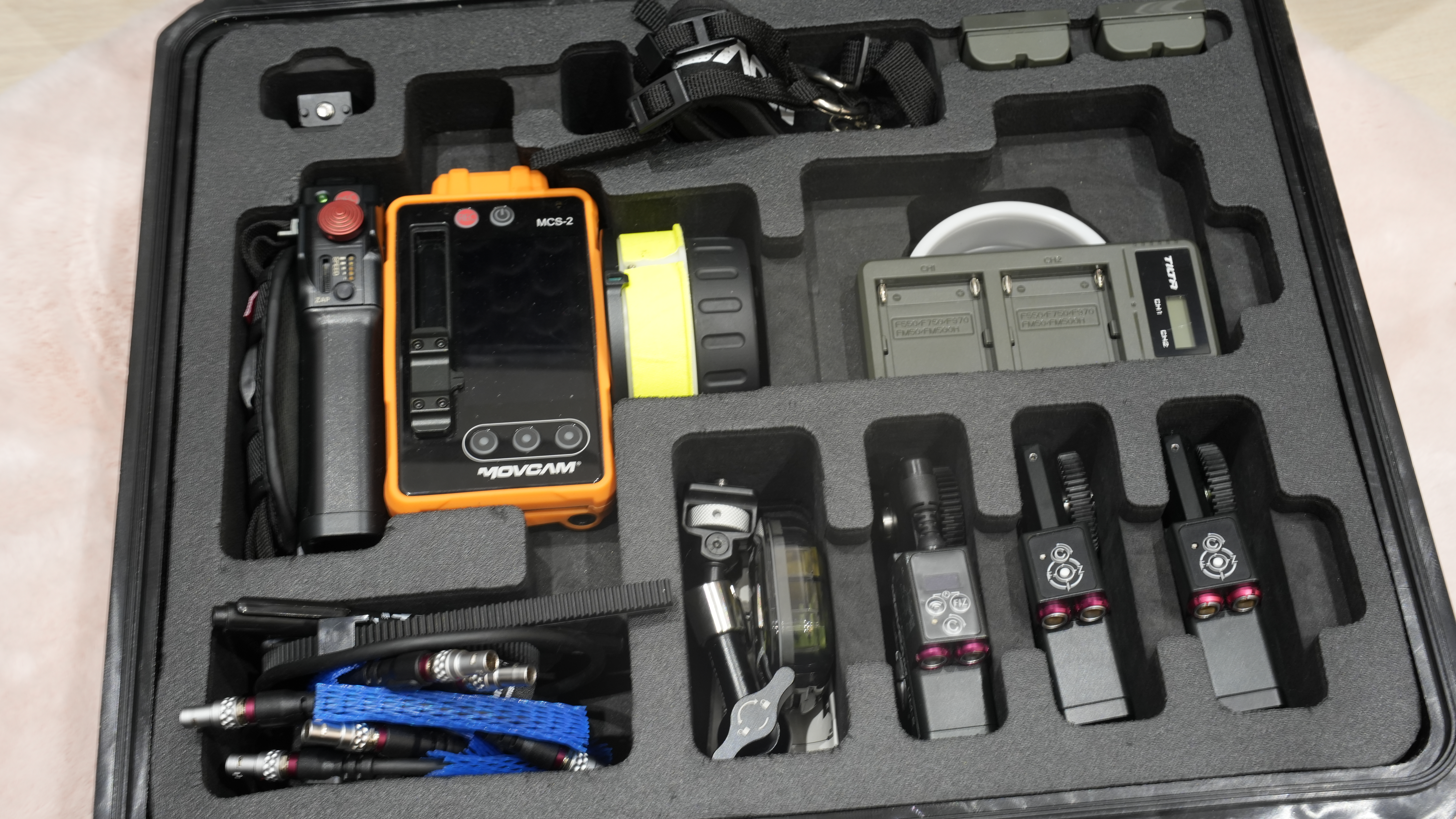 Movcam mcs-2 follow focus set