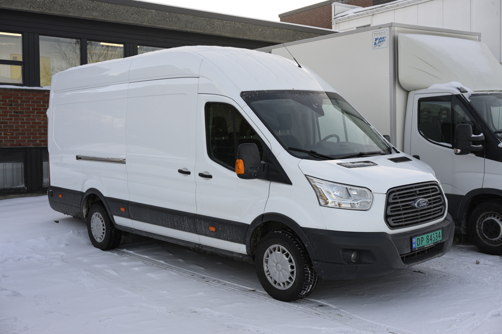 Stor ford transit