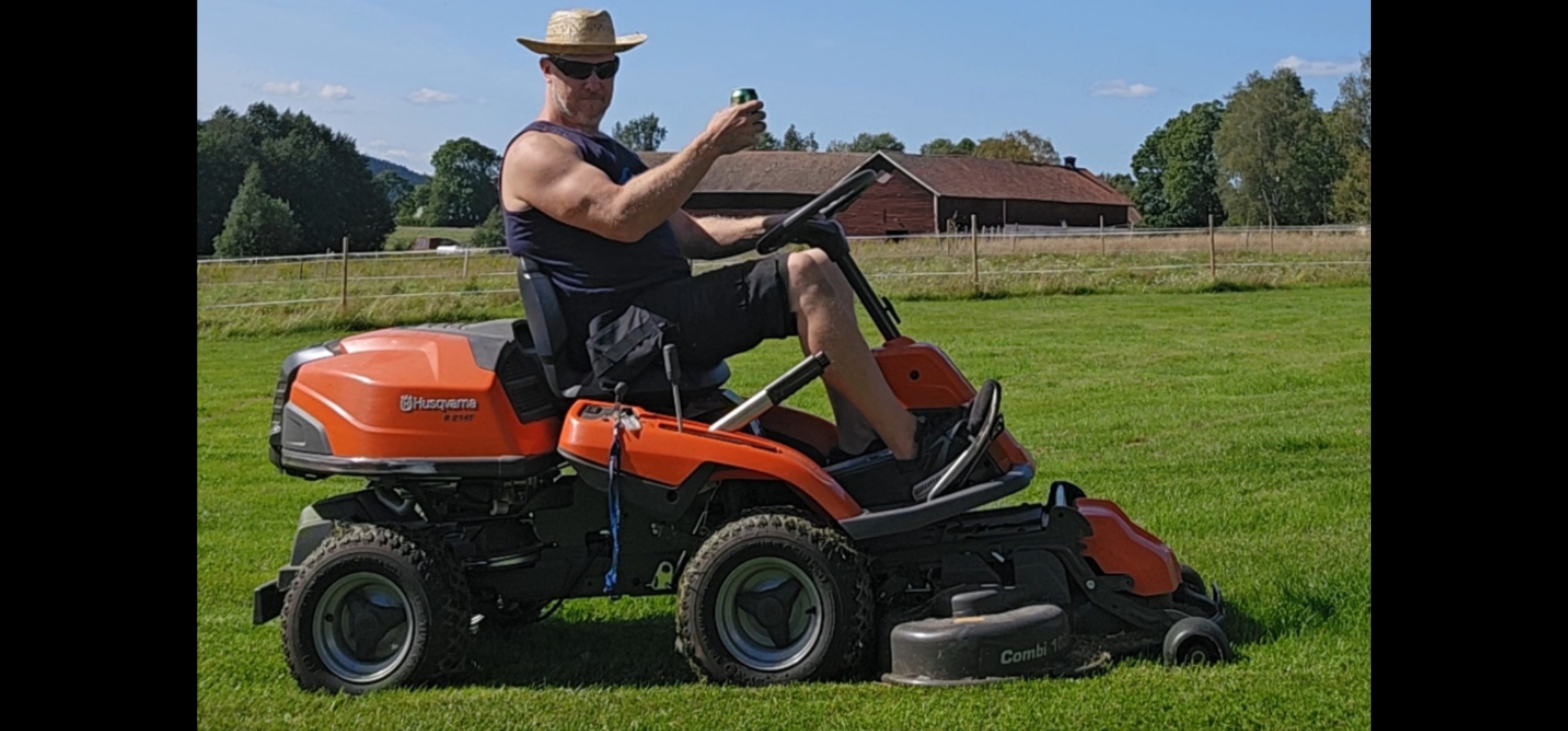 Husqvarna rider 214 med 103 cm klippbord