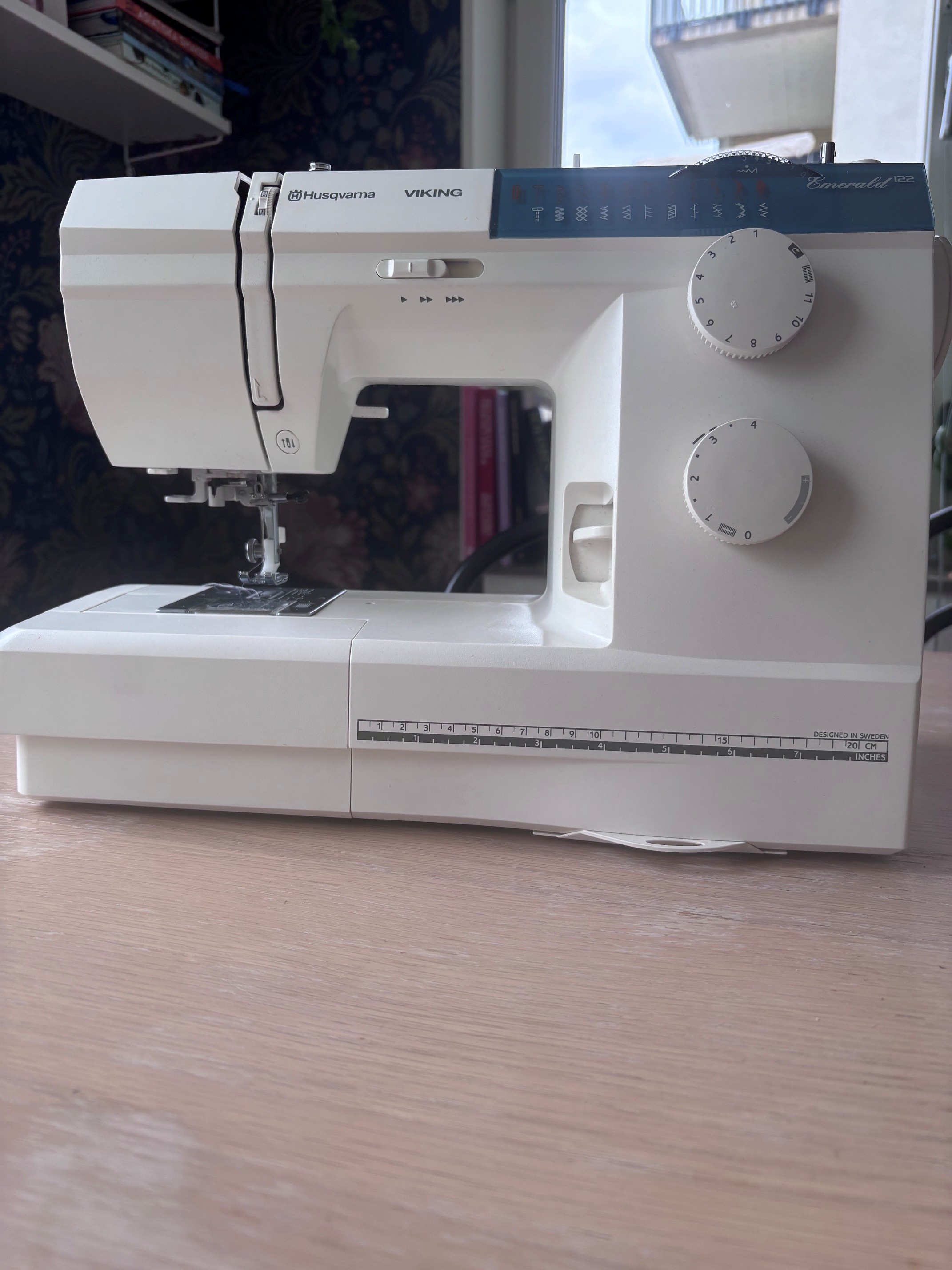 Symaskin - husqvarna viking emerald 118