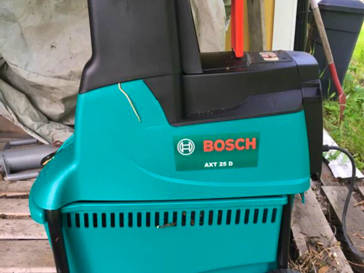 Bosch axt 25 tc