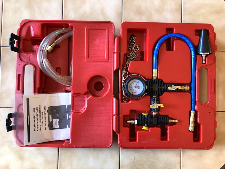 Kylvätskepåfyllare