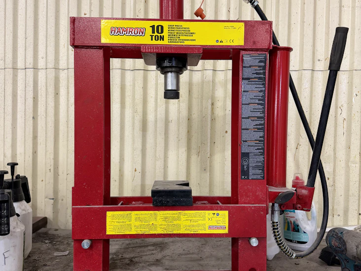Hamron verkstadspress 10 ton
