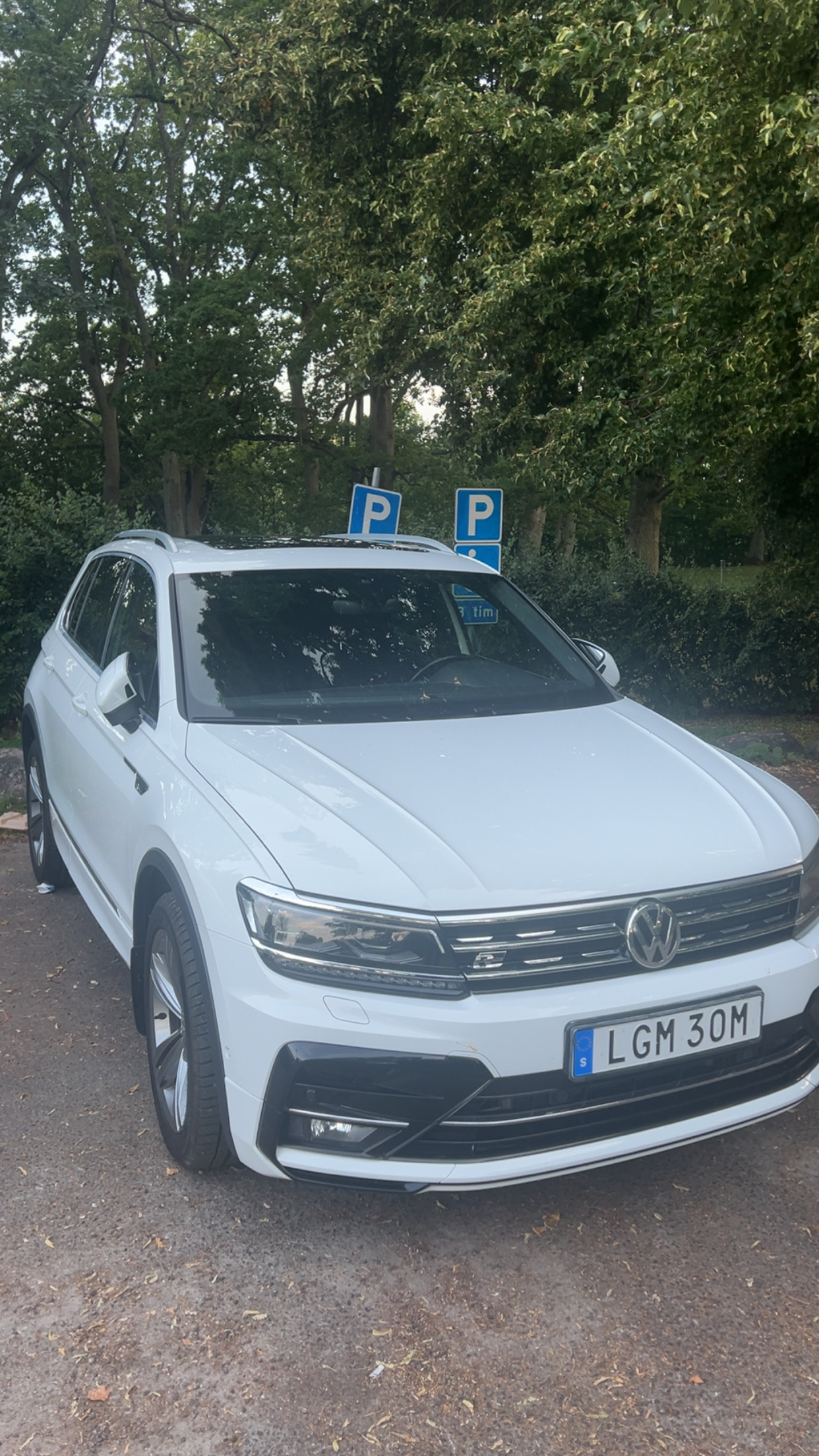 Volkswagen tiguan gts 4m 240hk r-line pano massage värm drag