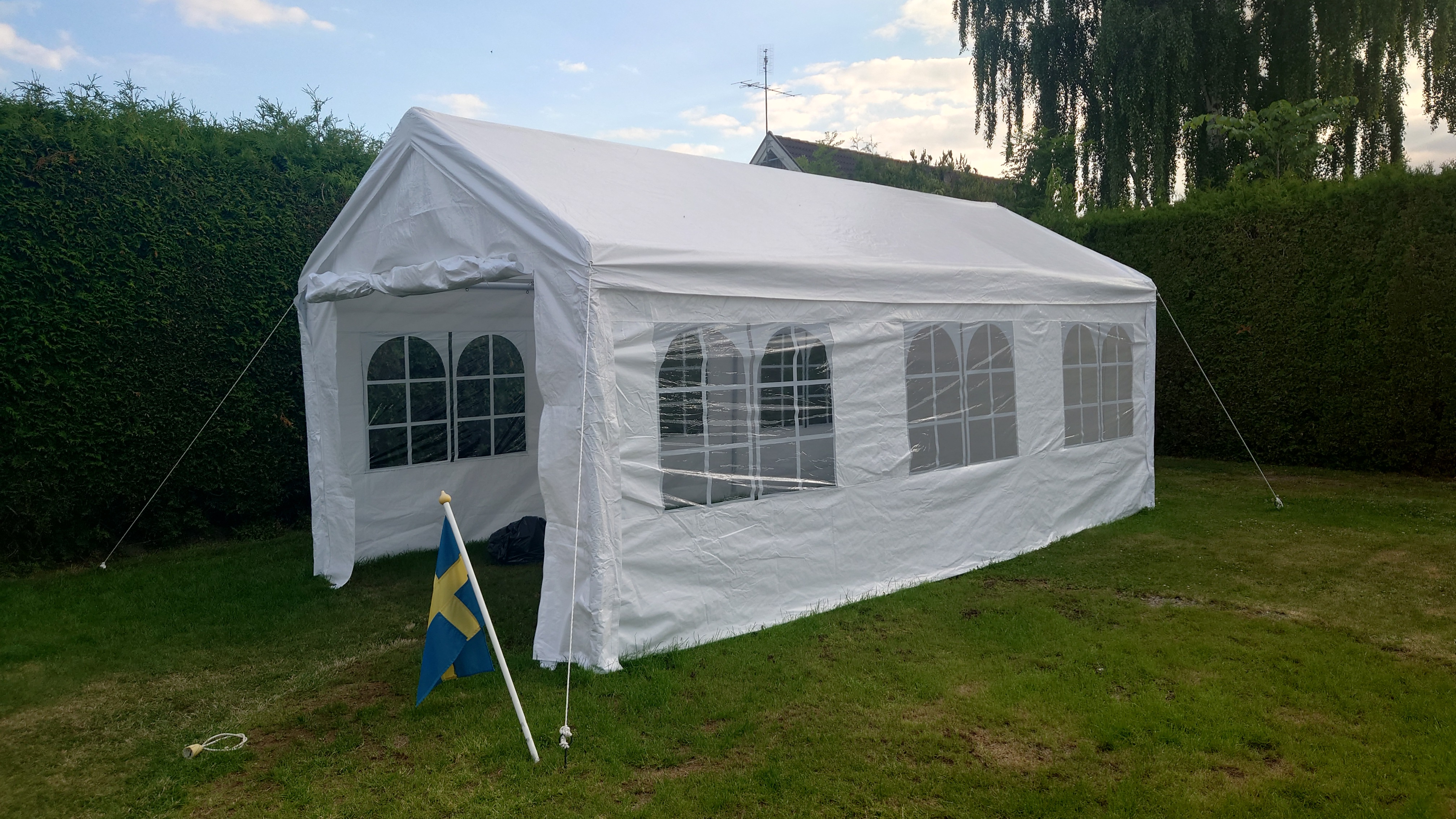 Lyxigt partytält 18 kvm uthyres!