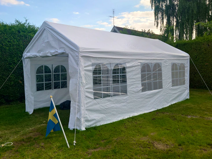 Lyxigt partytält 18 kvm uthyres!