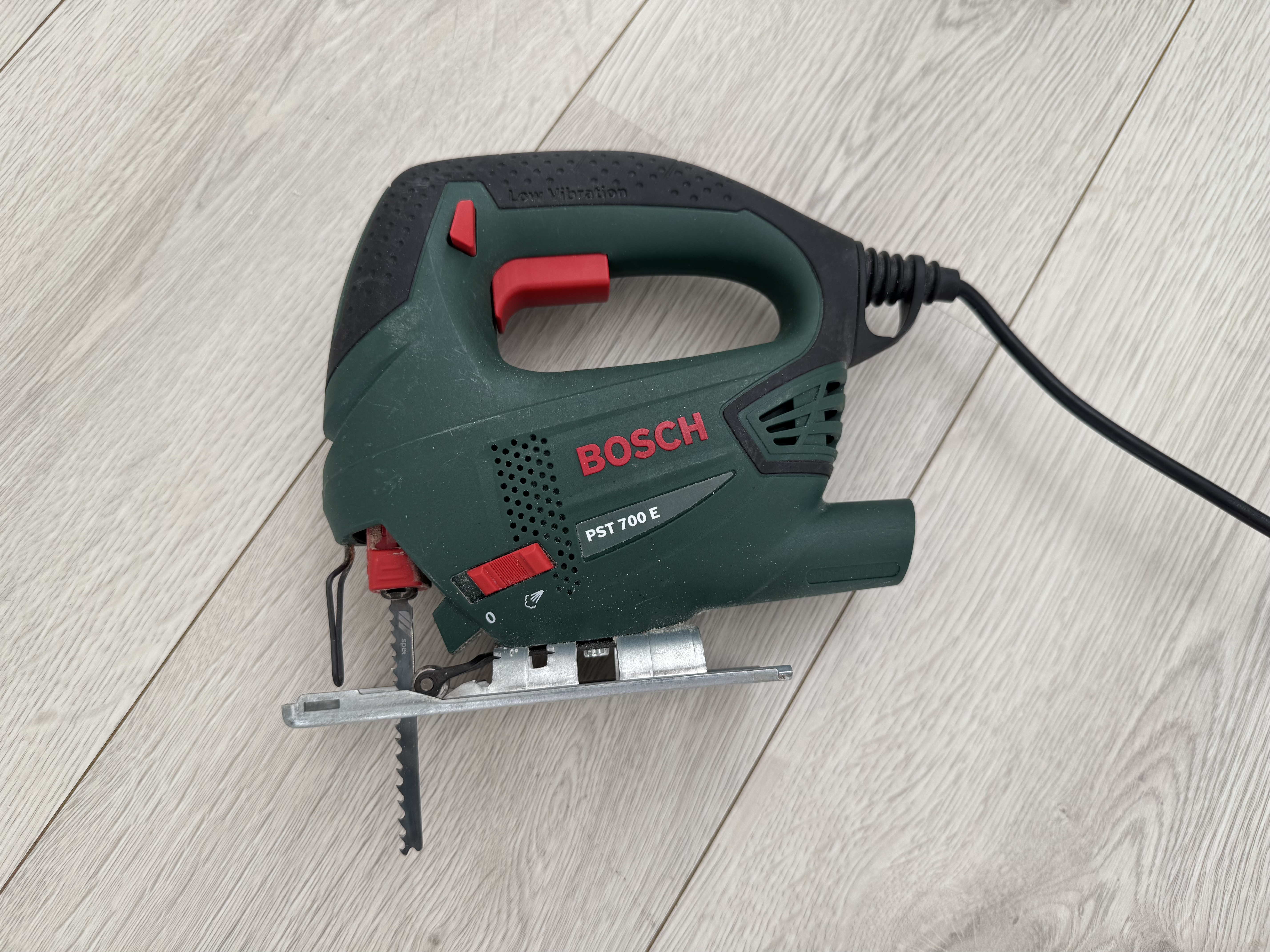 Stikksag bosch pst 700 e