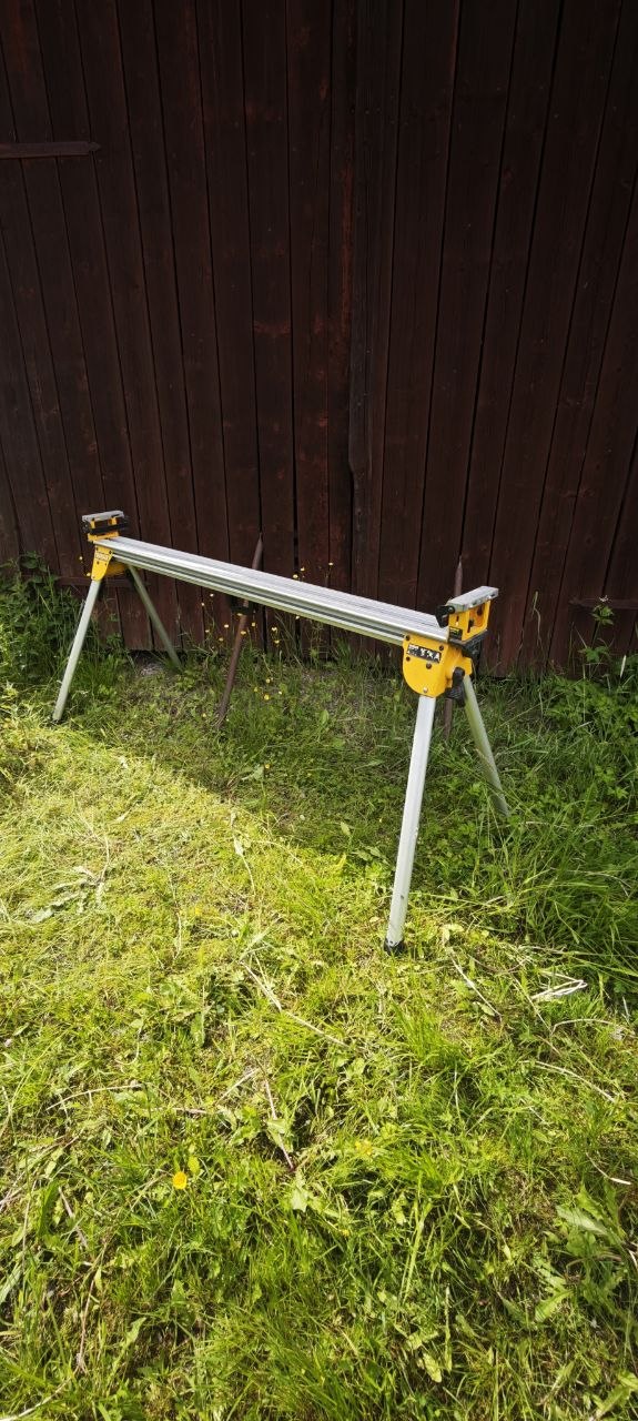 Dewalt sågstativ för kap- och gersåg