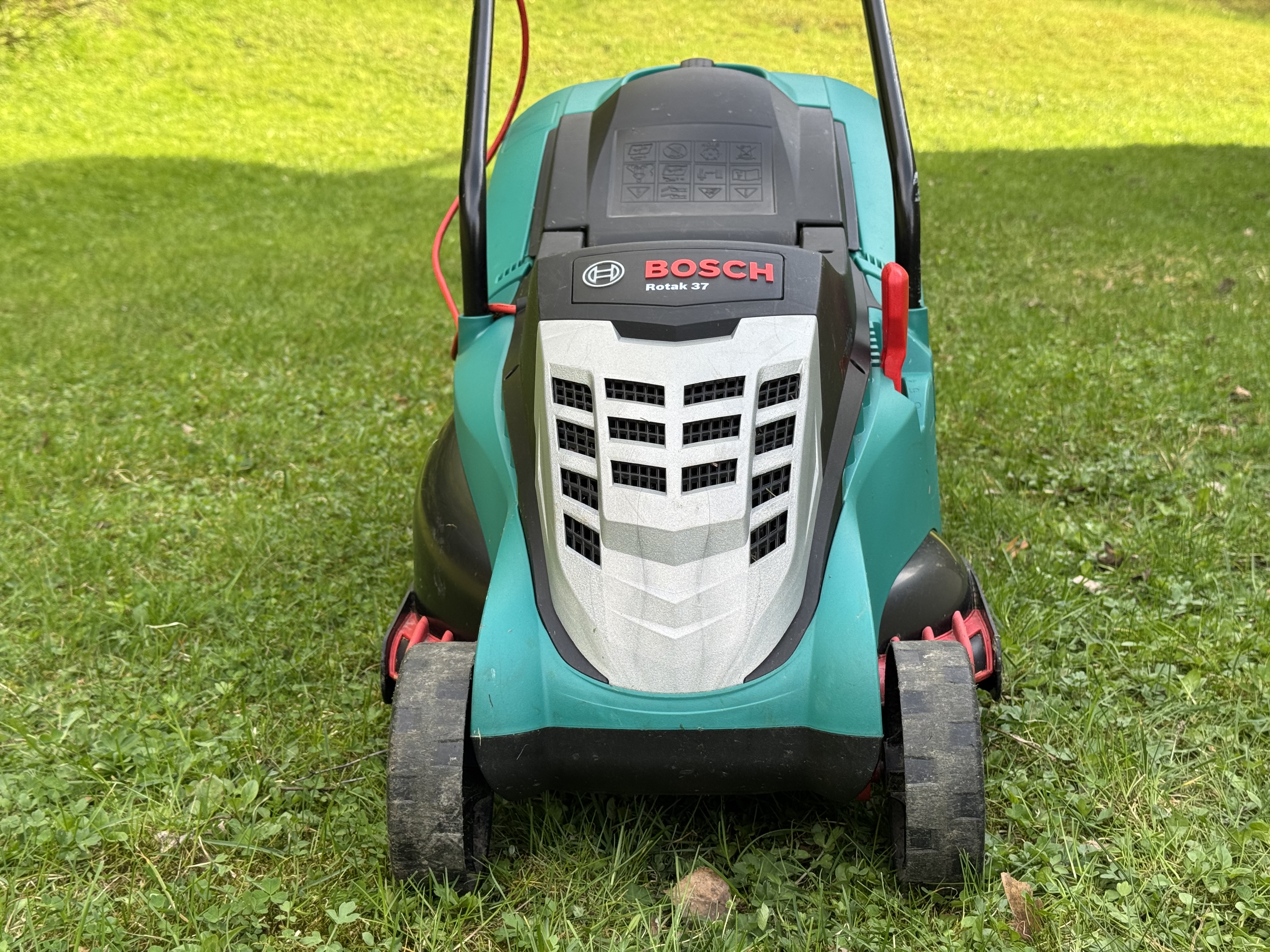 Elektrisk gressklipper bosch rotak 37