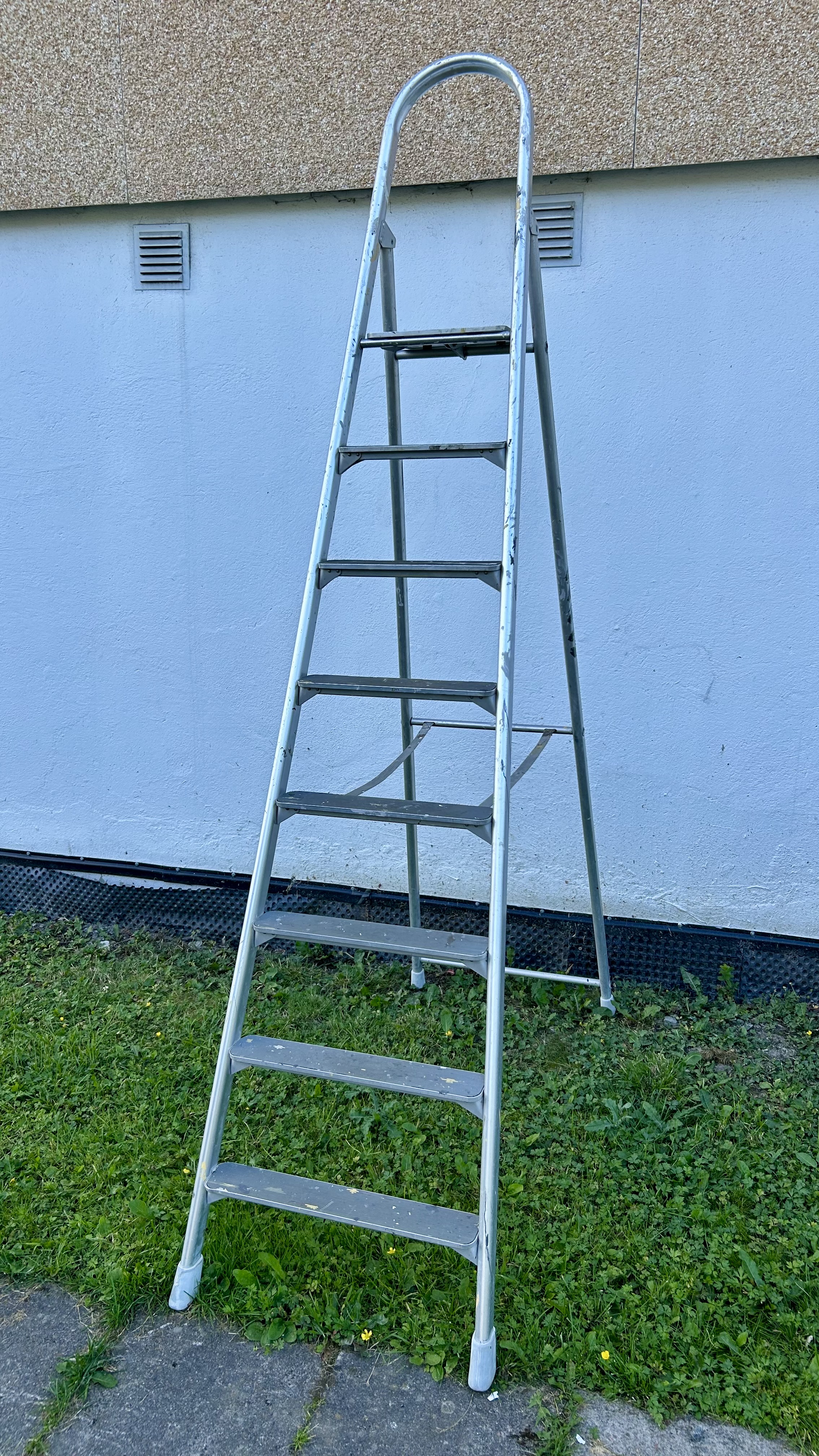 Solid trappestige i aluminium til utleie