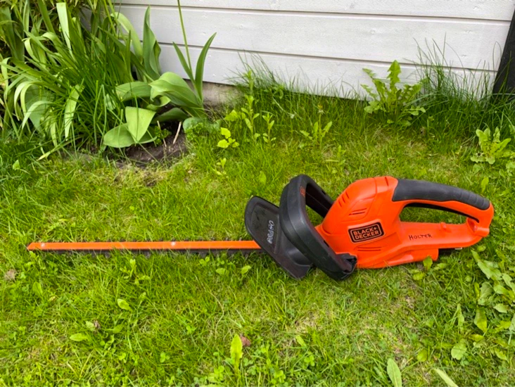 Elektrisk hekksaks inkludert skjøteledning