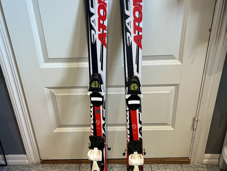 Atomic race slalomski