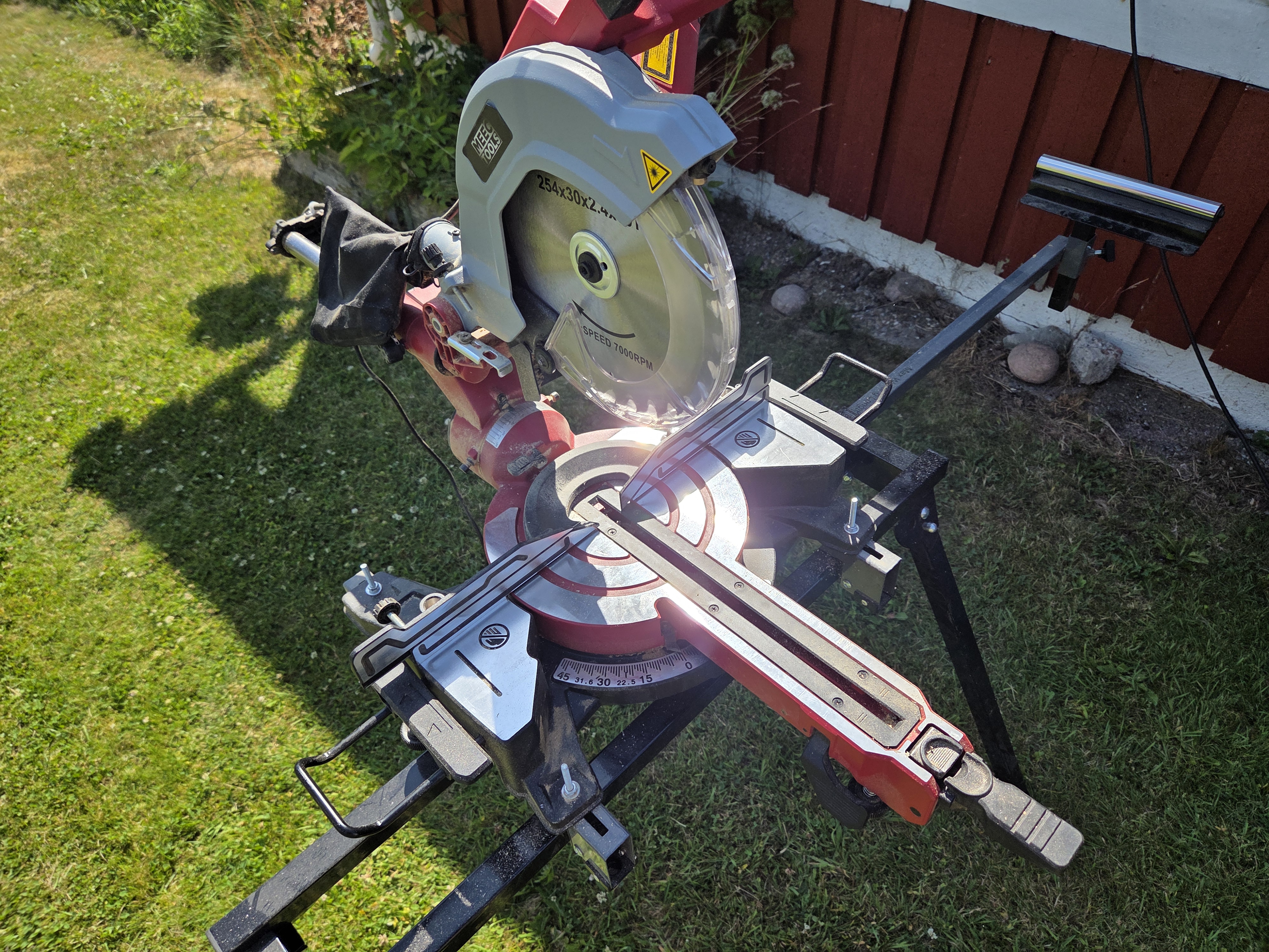 Kap och gersåg med sågbord