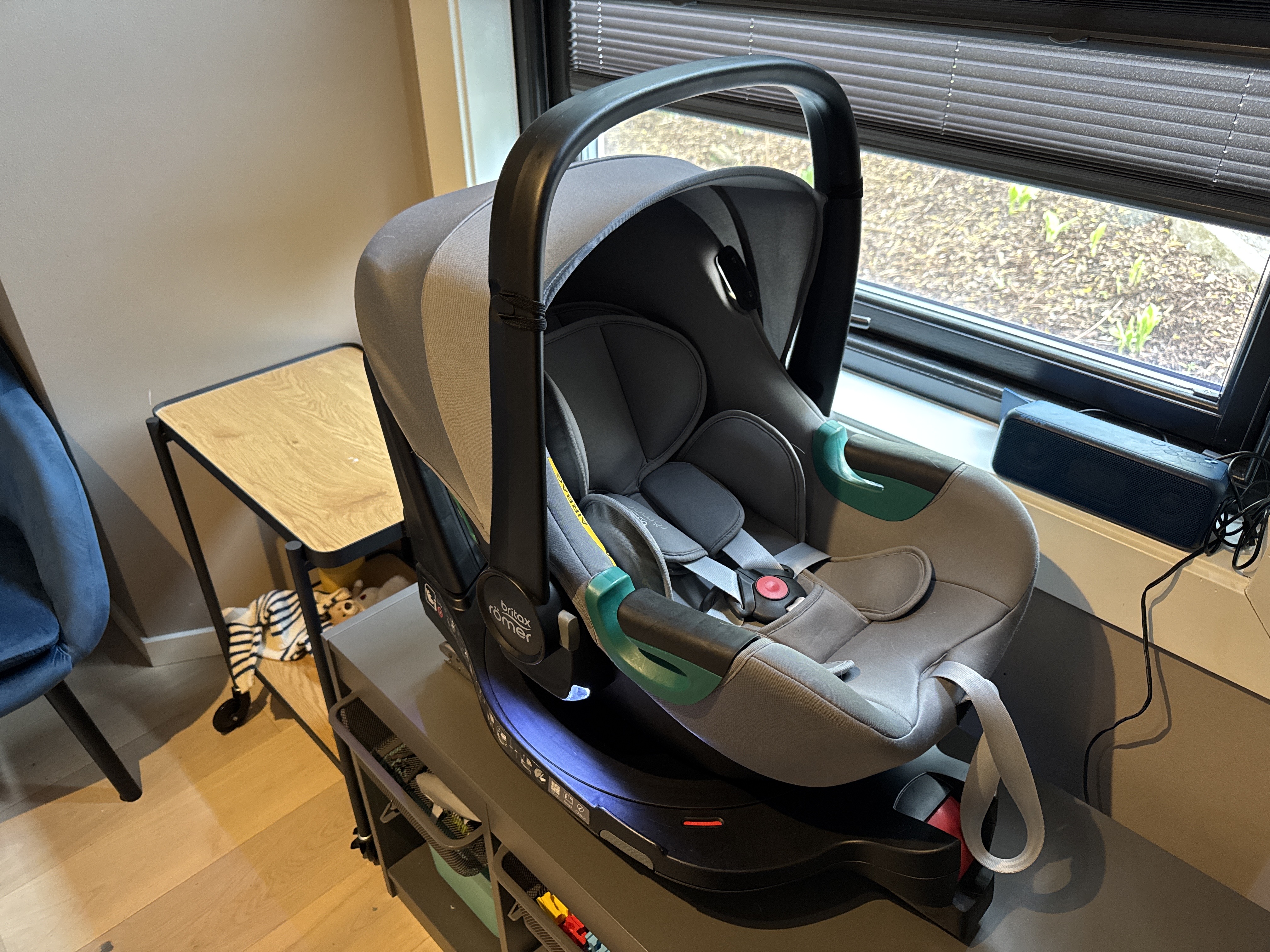 Britax römer baby-safe isense + flex base isense rotasjon/isofix 13kg