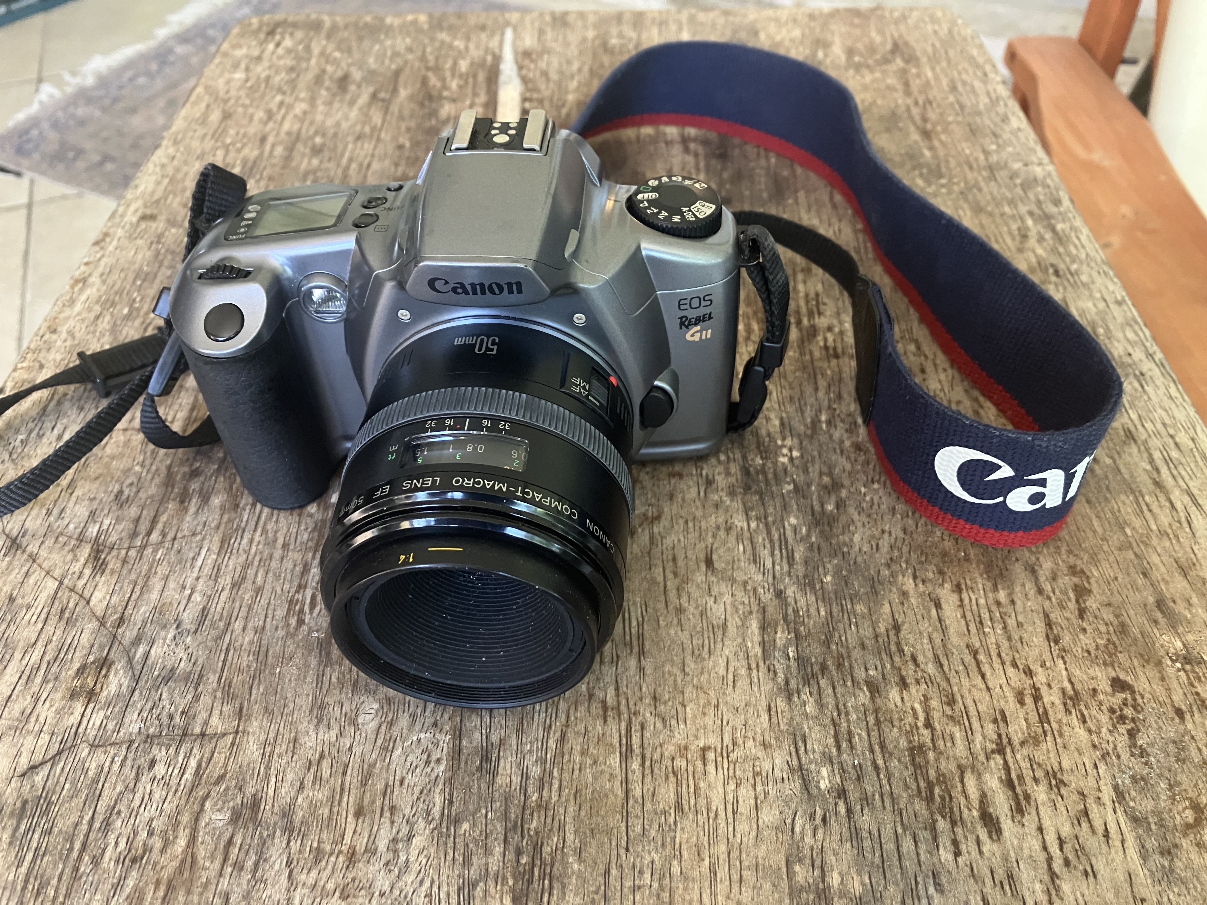 Canon rebel g11 film camera